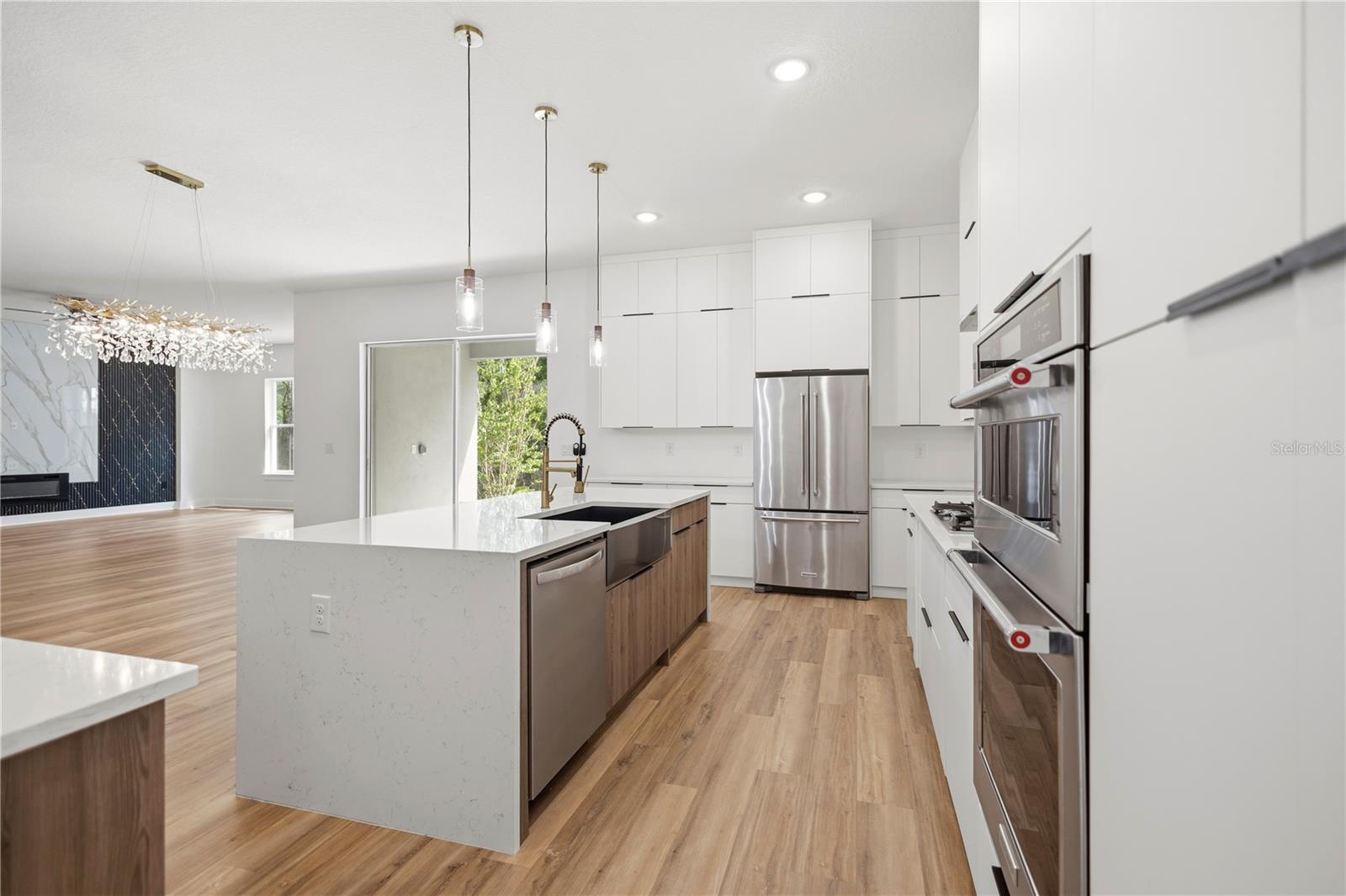SOUTHERN HILLS PLANTATION PH 3 - Residential Lease