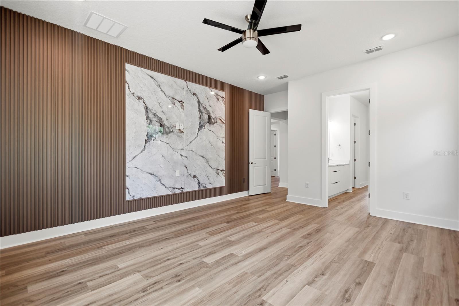 SOUTHERN HILLS PLANTATION PH 3 - Residential Lease