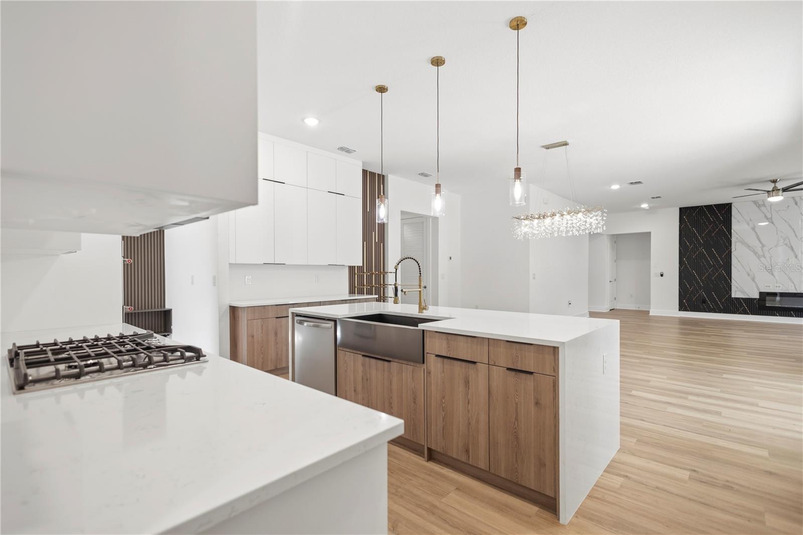 SOUTHERN HILLS PLANTATION PH 3 - Residential Lease