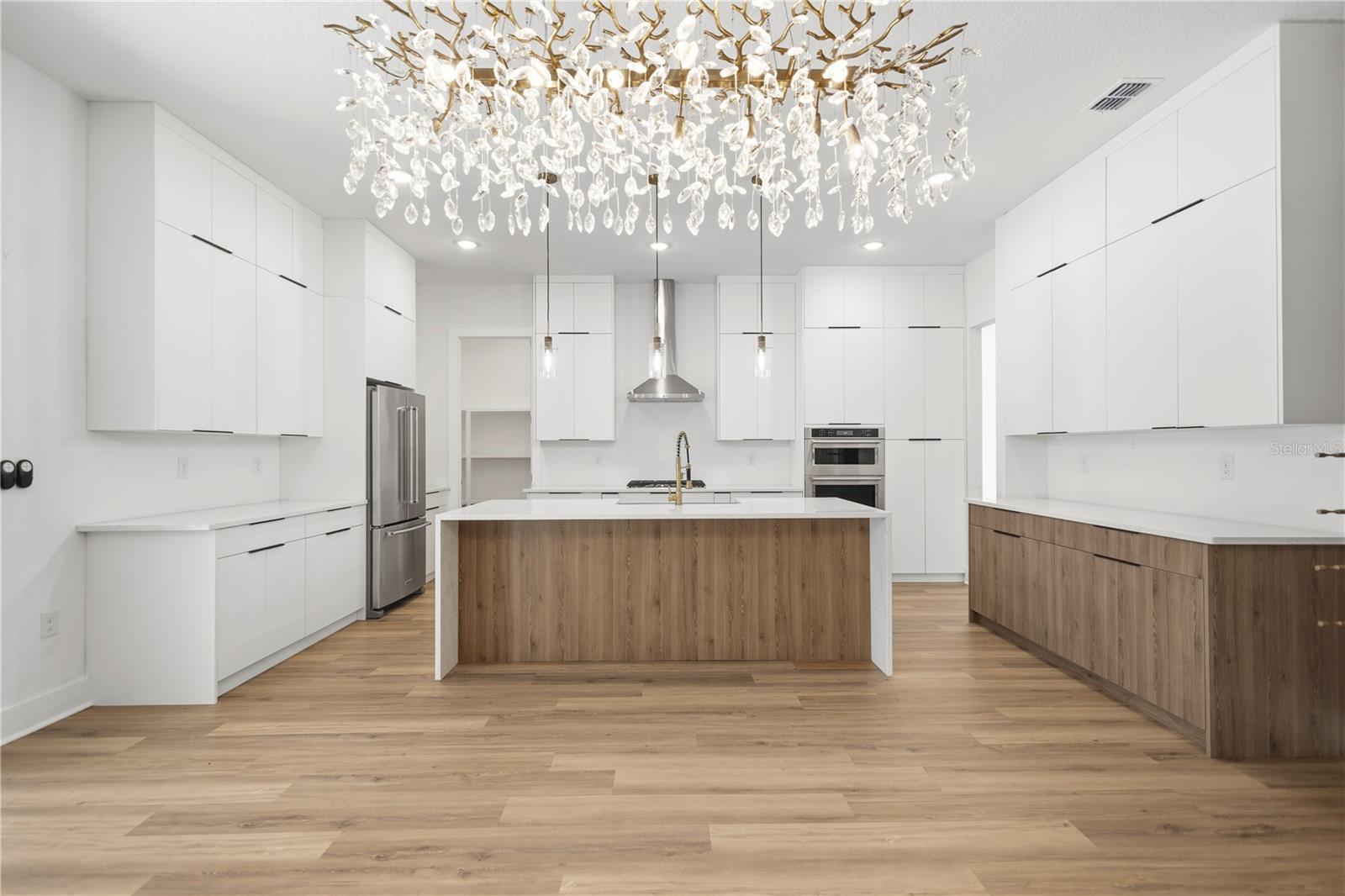 SOUTHERN HILLS PLANTATION PH 3 - Residential Lease