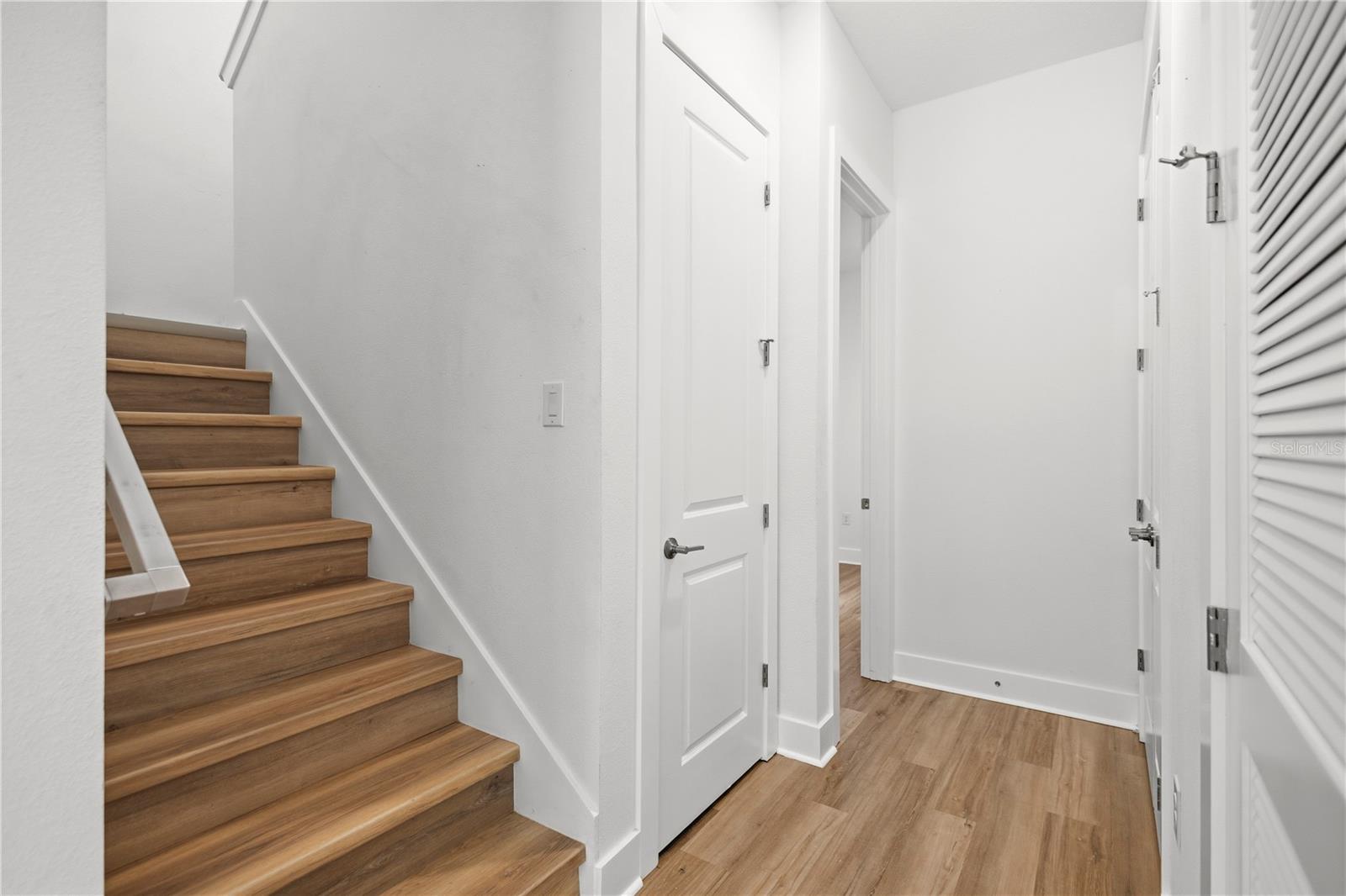 SOUTHERN HILLS PLANTATION PH 3 - Residential Lease
