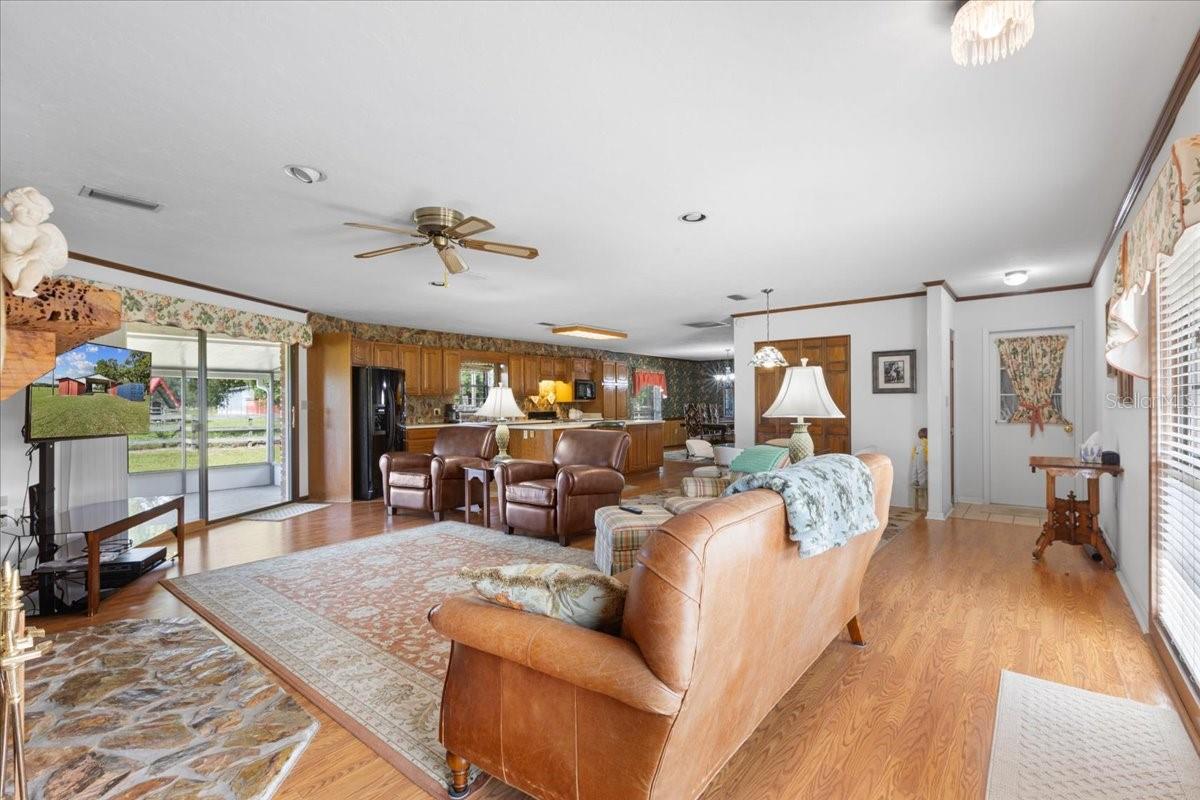 NOT IN A SUBDIVISION - Residential