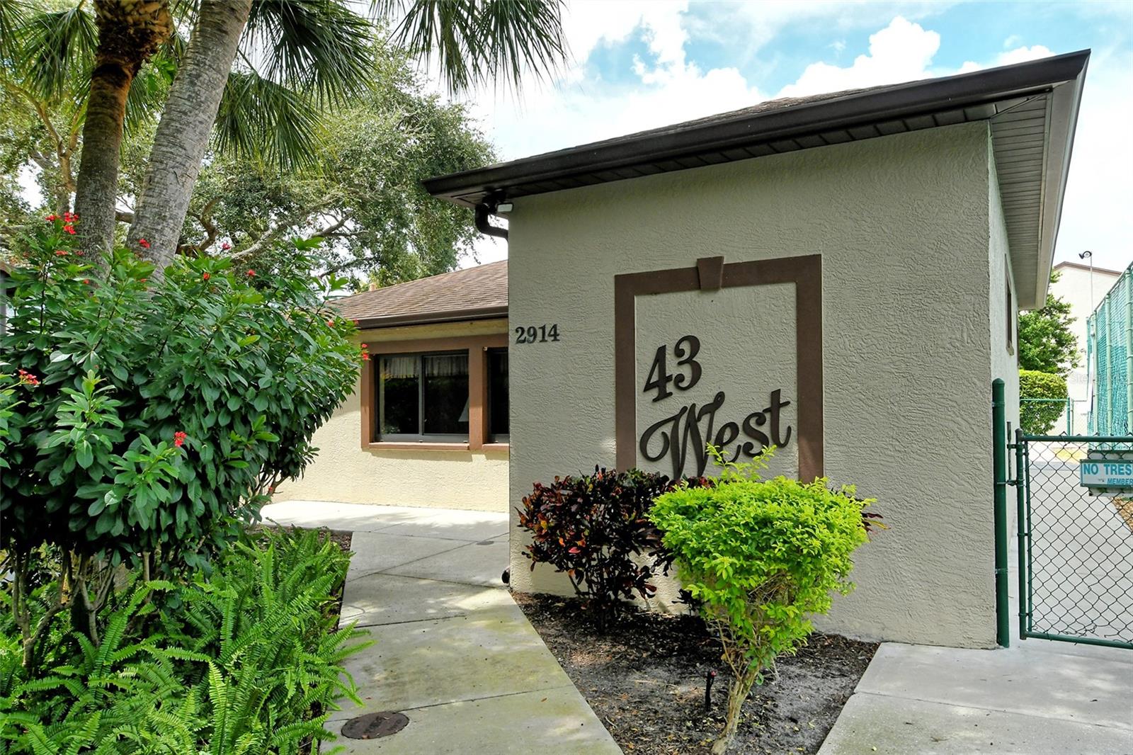 FORTY THREE WEST OAKS - Residential