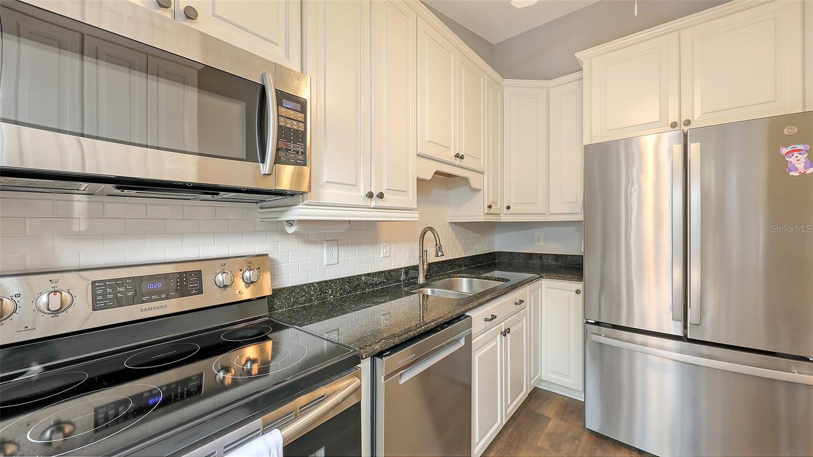 FORTY THREE WEST OAKS - Residential