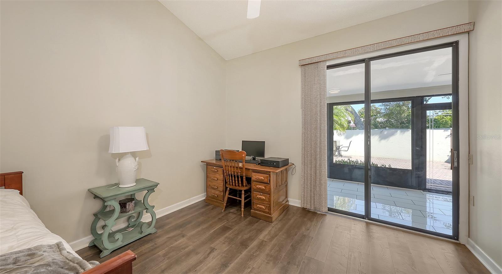 FORTY THREE WEST OAKS - Residential