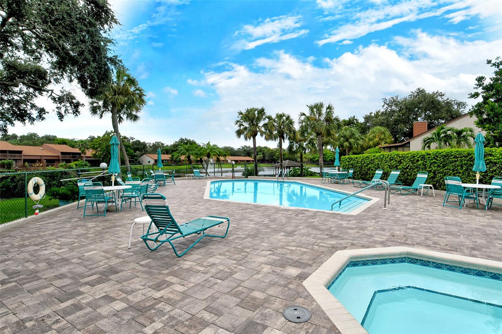 FORTY THREE WEST OAKS - Residential
