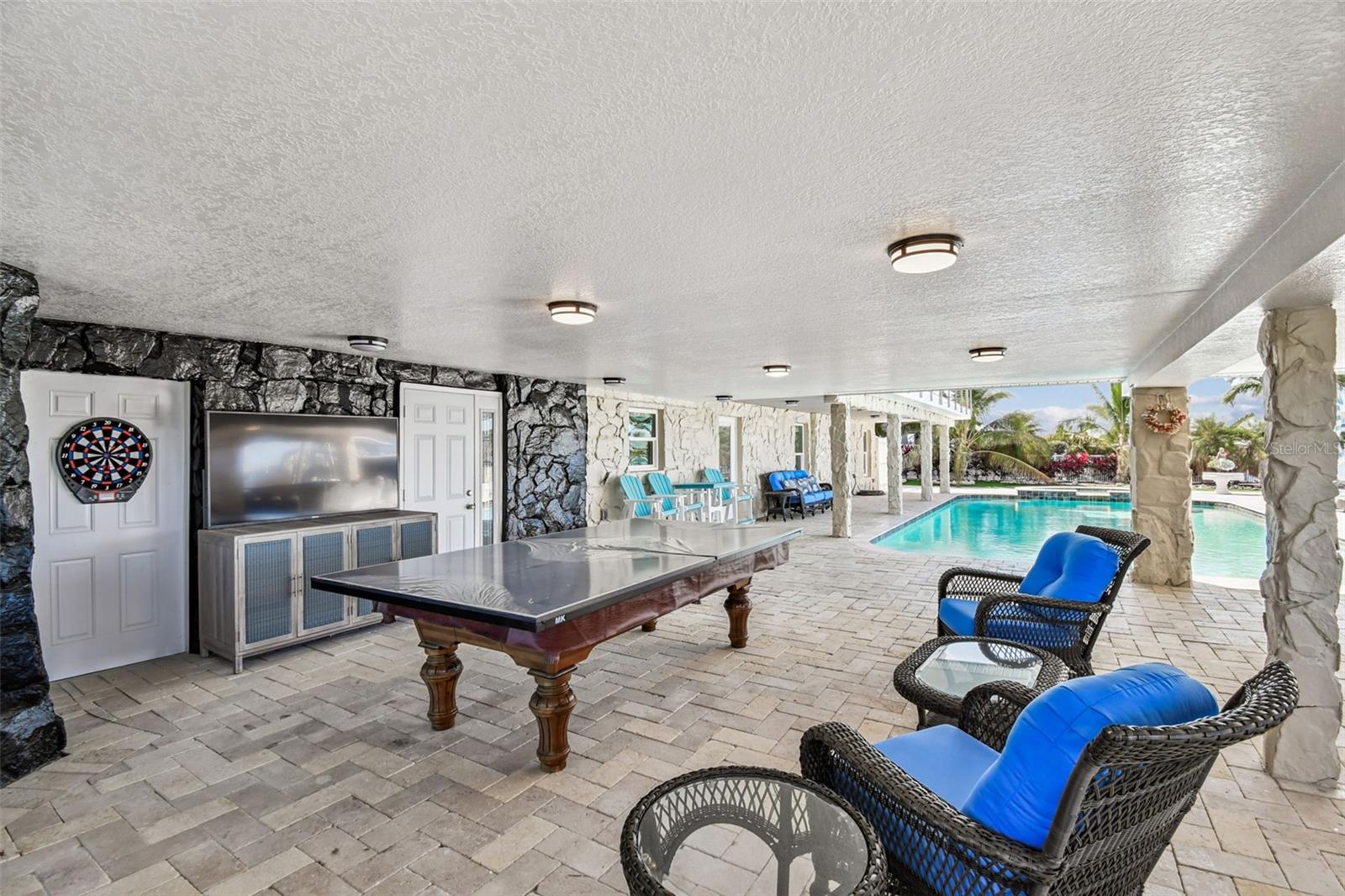 CRYSTAL ISLAND 2ND ADD - Residential