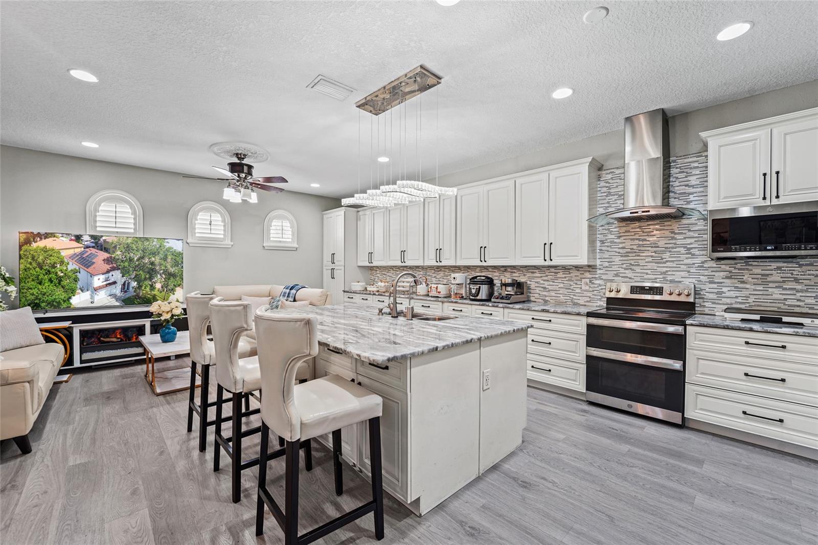 RIO VISTA - Residential
