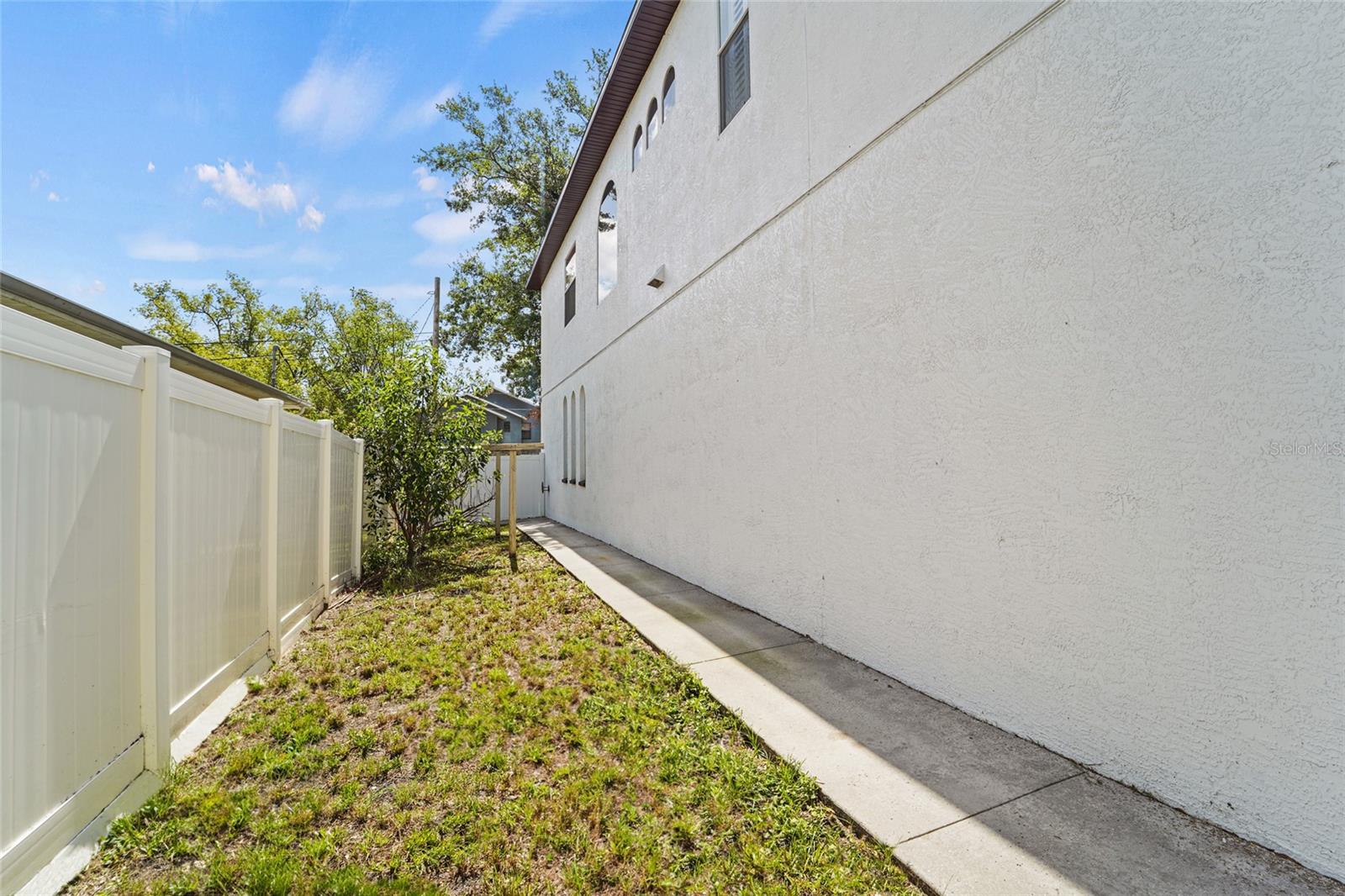 RIO VISTA - Residential