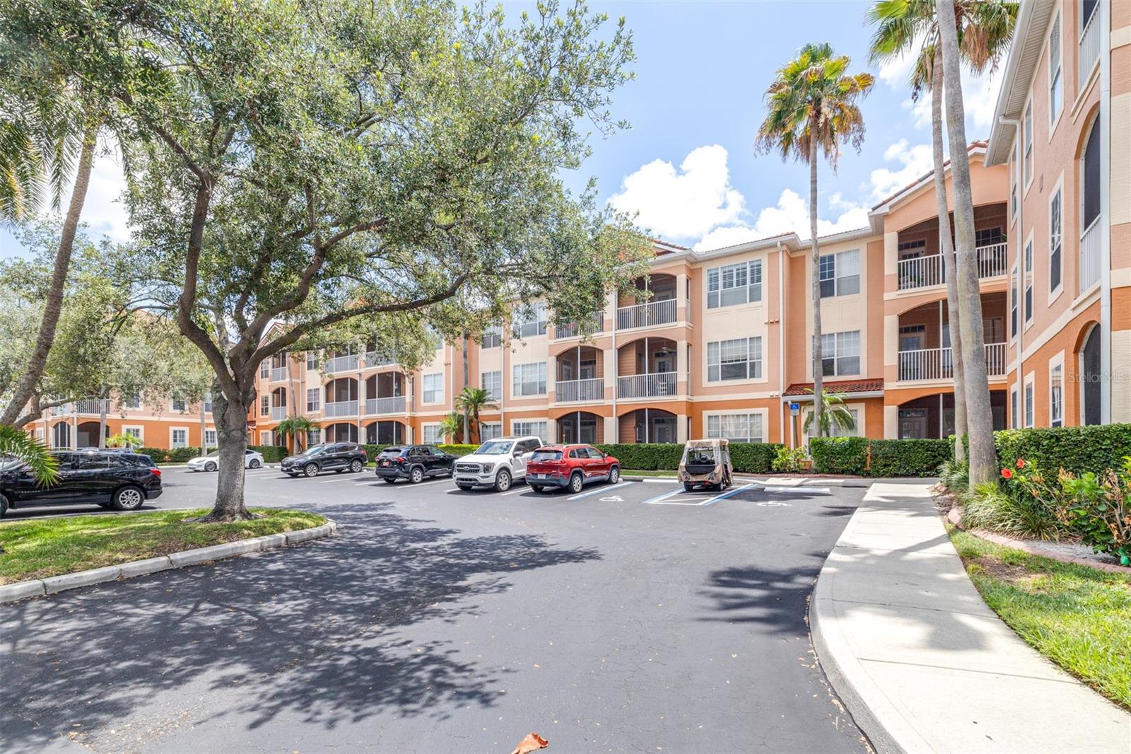 CULBREATH KEY BAYSIDE CONDOMIN - Residential
