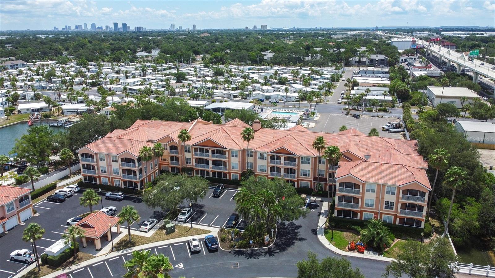 CULBREATH KEY BAYSIDE CONDOMIN - Residential