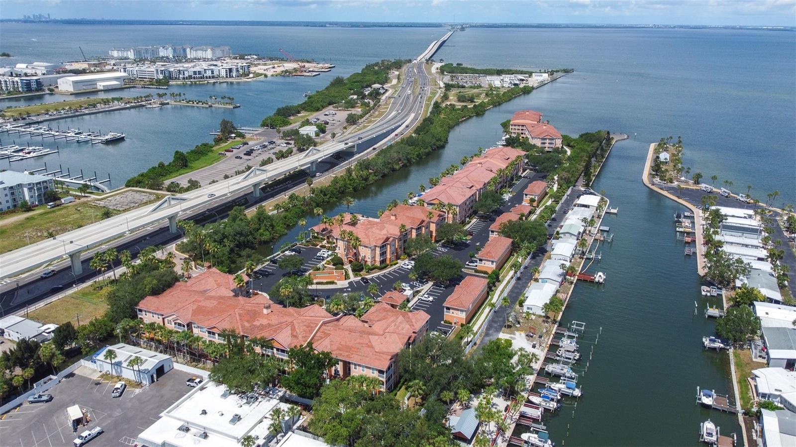 CULBREATH KEY BAYSIDE CONDOMIN - Residential
