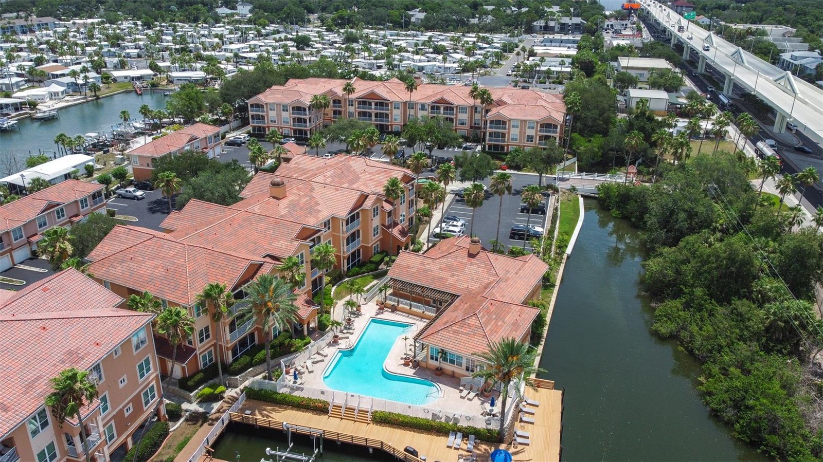 CULBREATH KEY BAYSIDE CONDOMIN - Residential