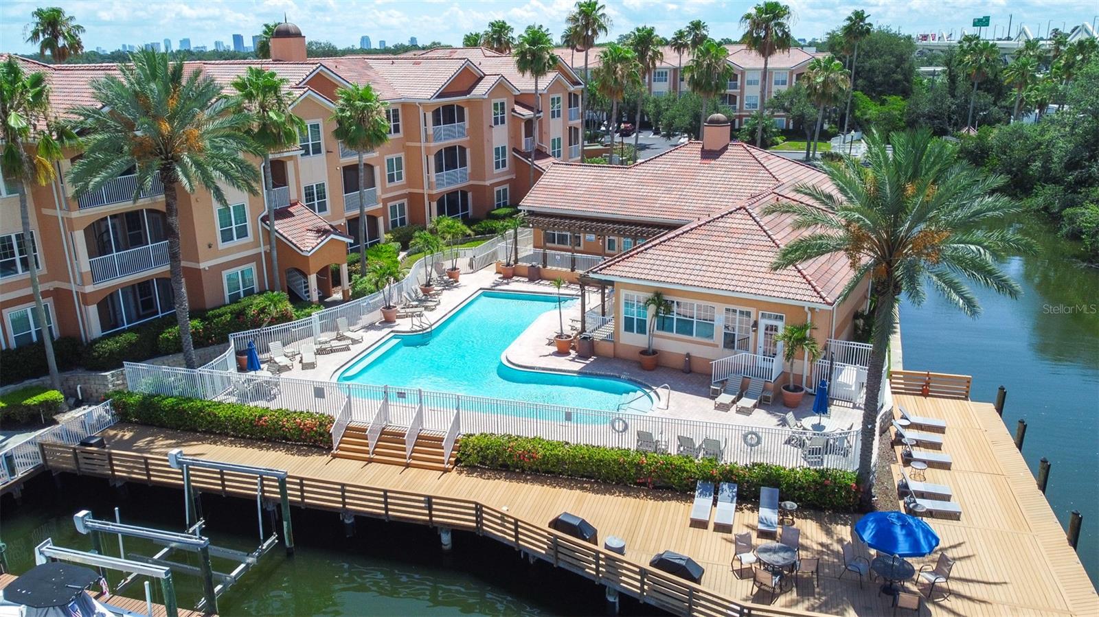 CULBREATH KEY BAYSIDE CONDOMIN - Residential