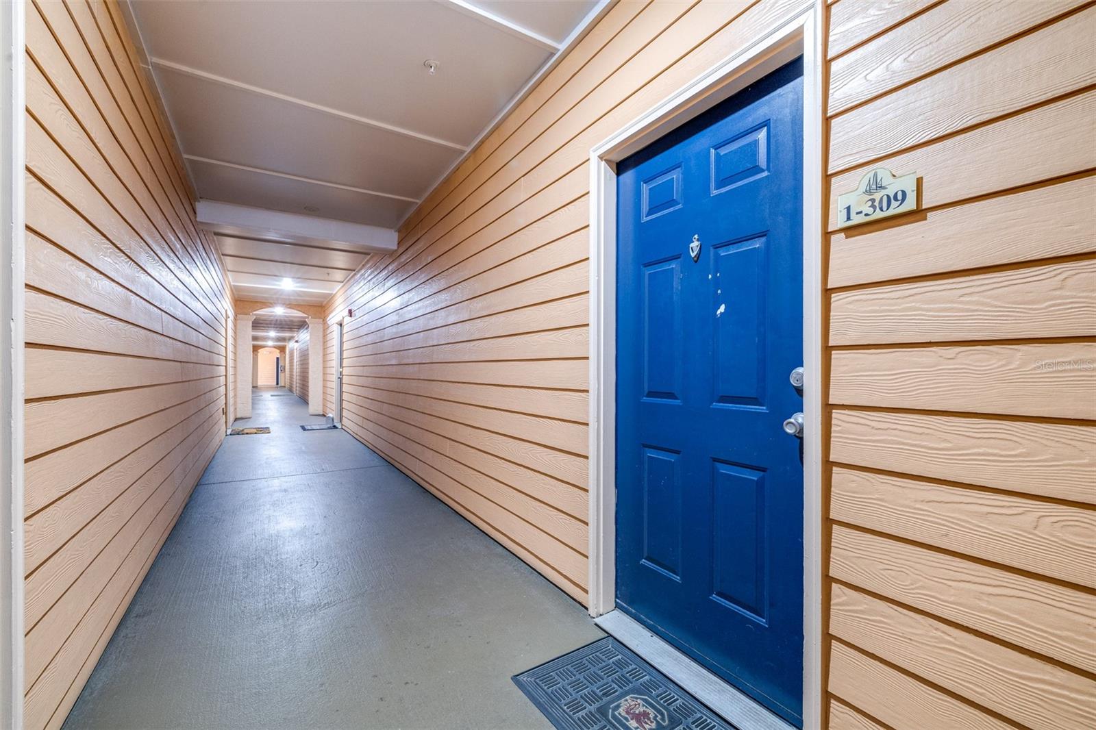 CULBREATH KEY BAYSIDE CONDOMIN - Residential