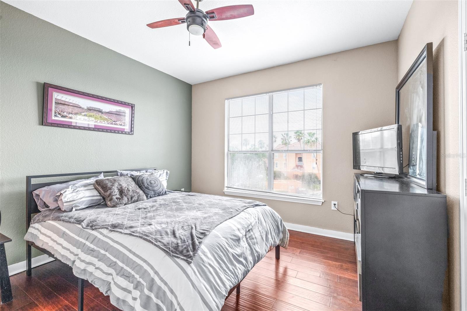 CULBREATH KEY BAYSIDE CONDOMIN - Residential