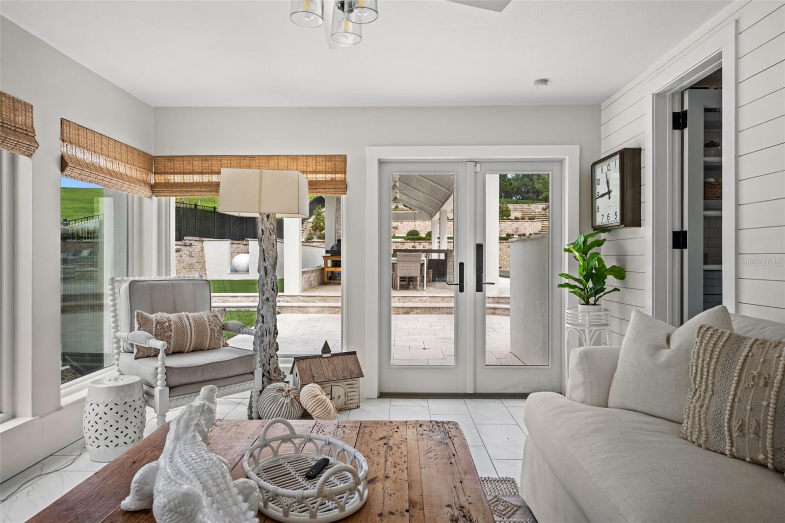 ACREAGE - Residential
