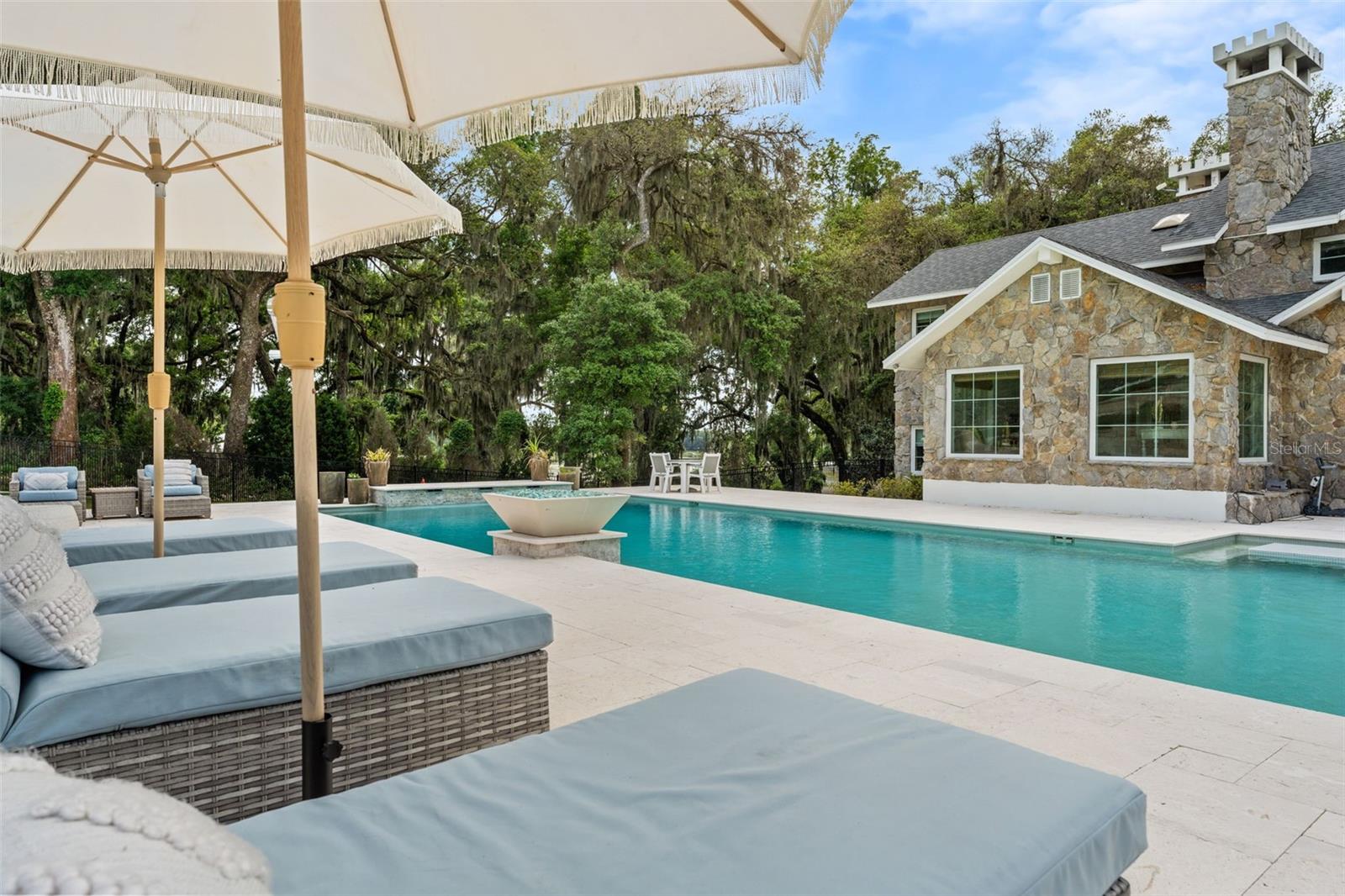 ACREAGE - Residential