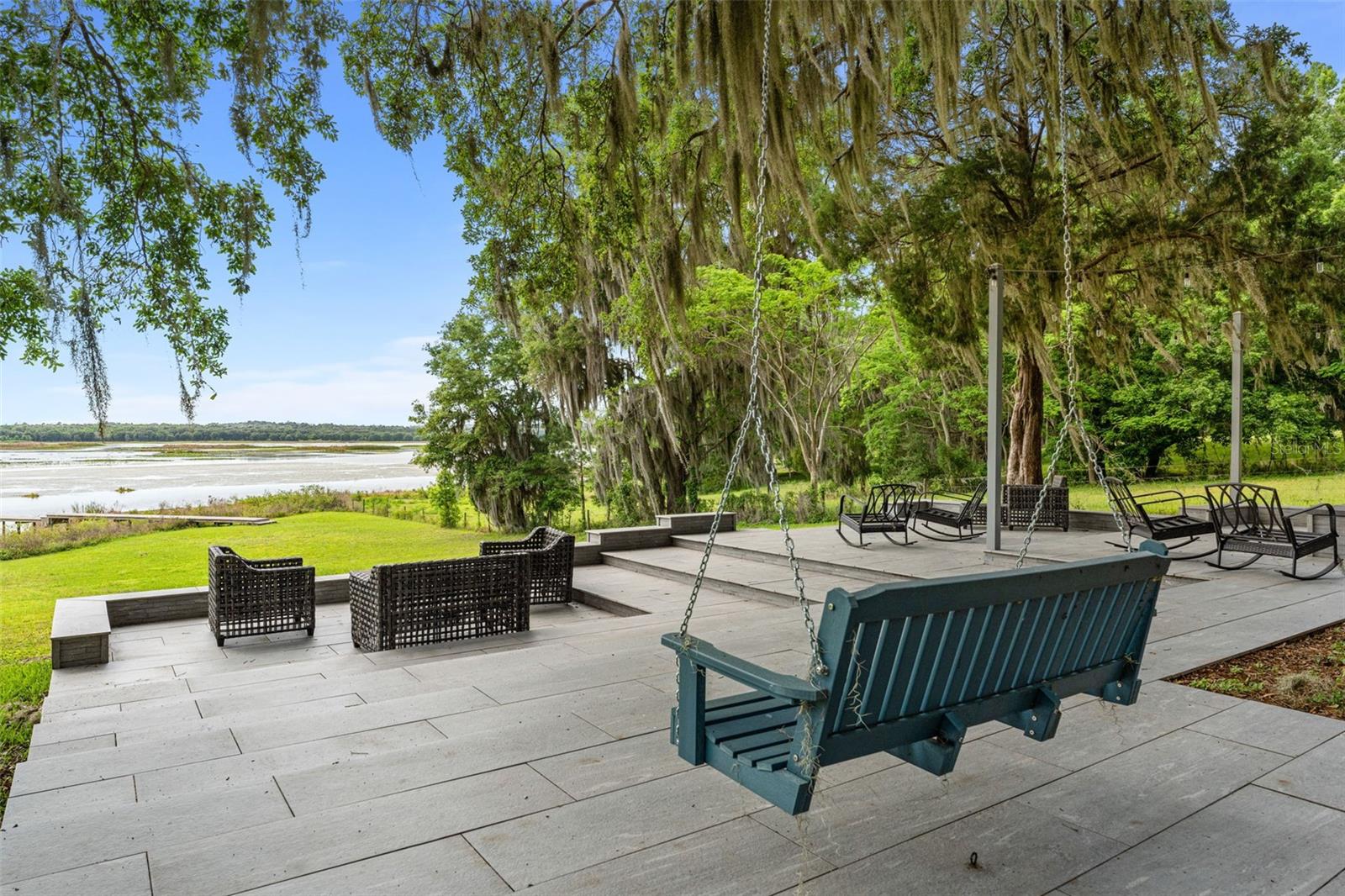ACREAGE - Residential