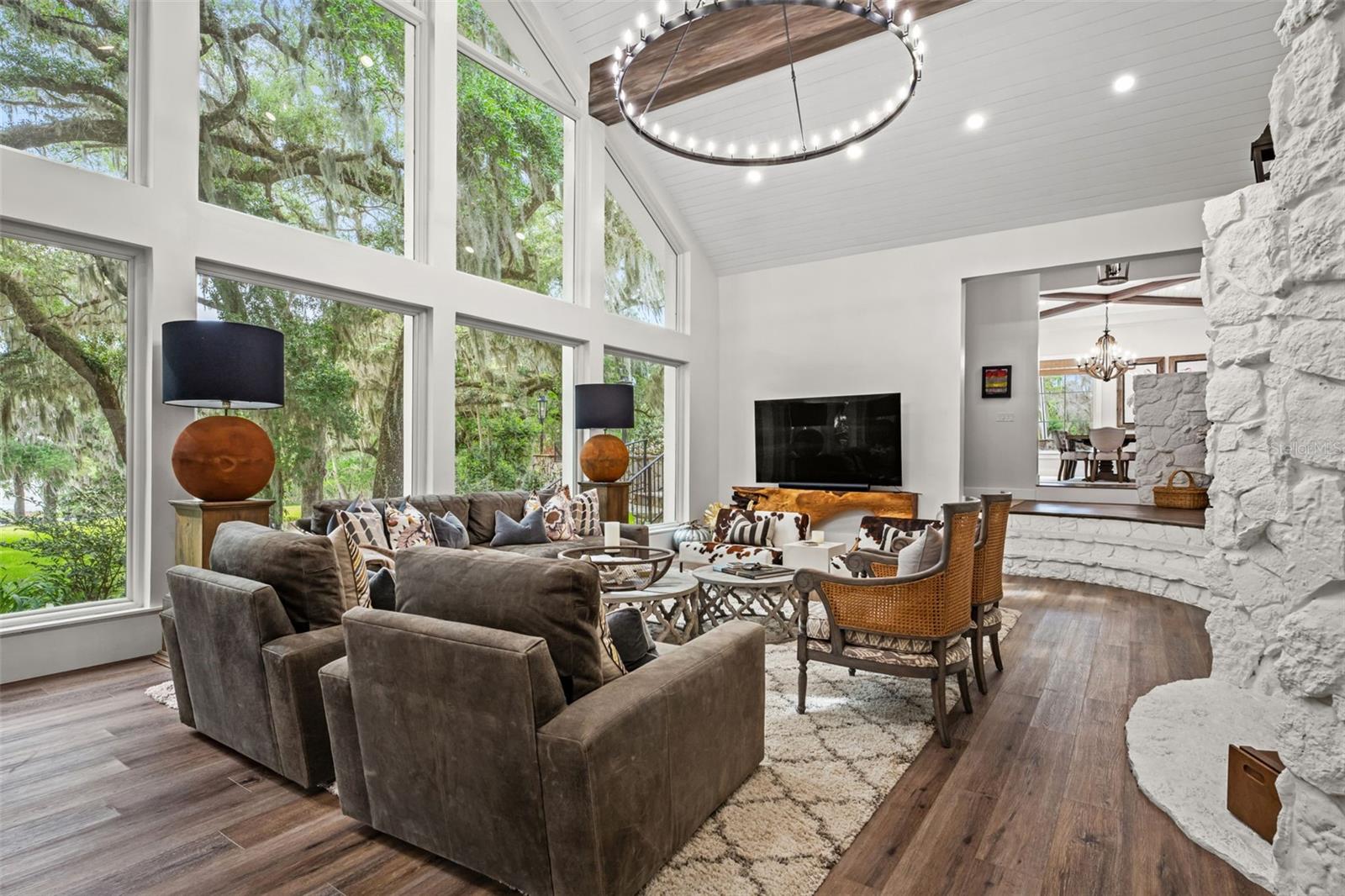 ACREAGE - Residential