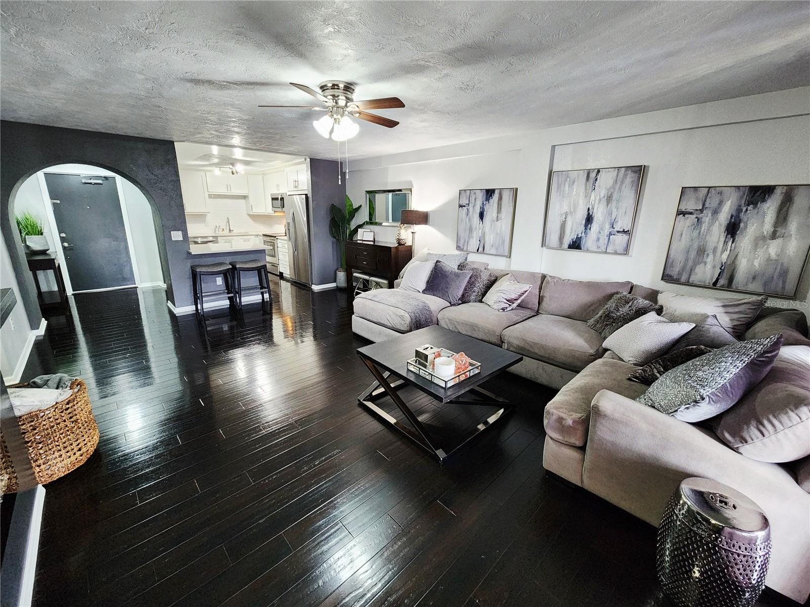 RACQUET CLUB NORTHEAST CONDO THE - Residential