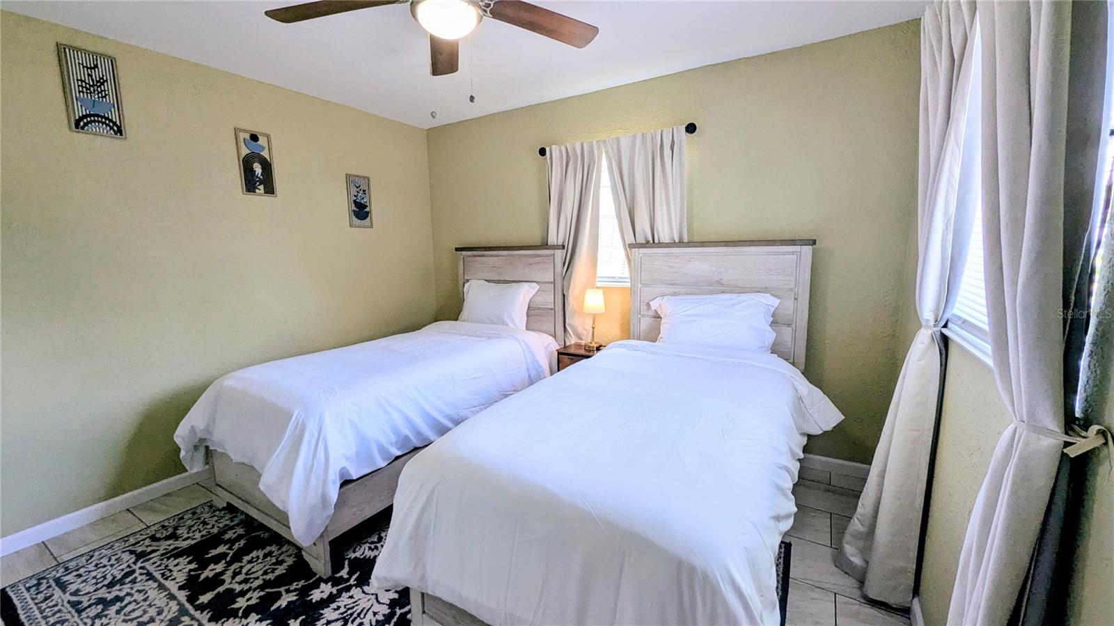 ANNIE O MADDOX SUB - Residential Lease