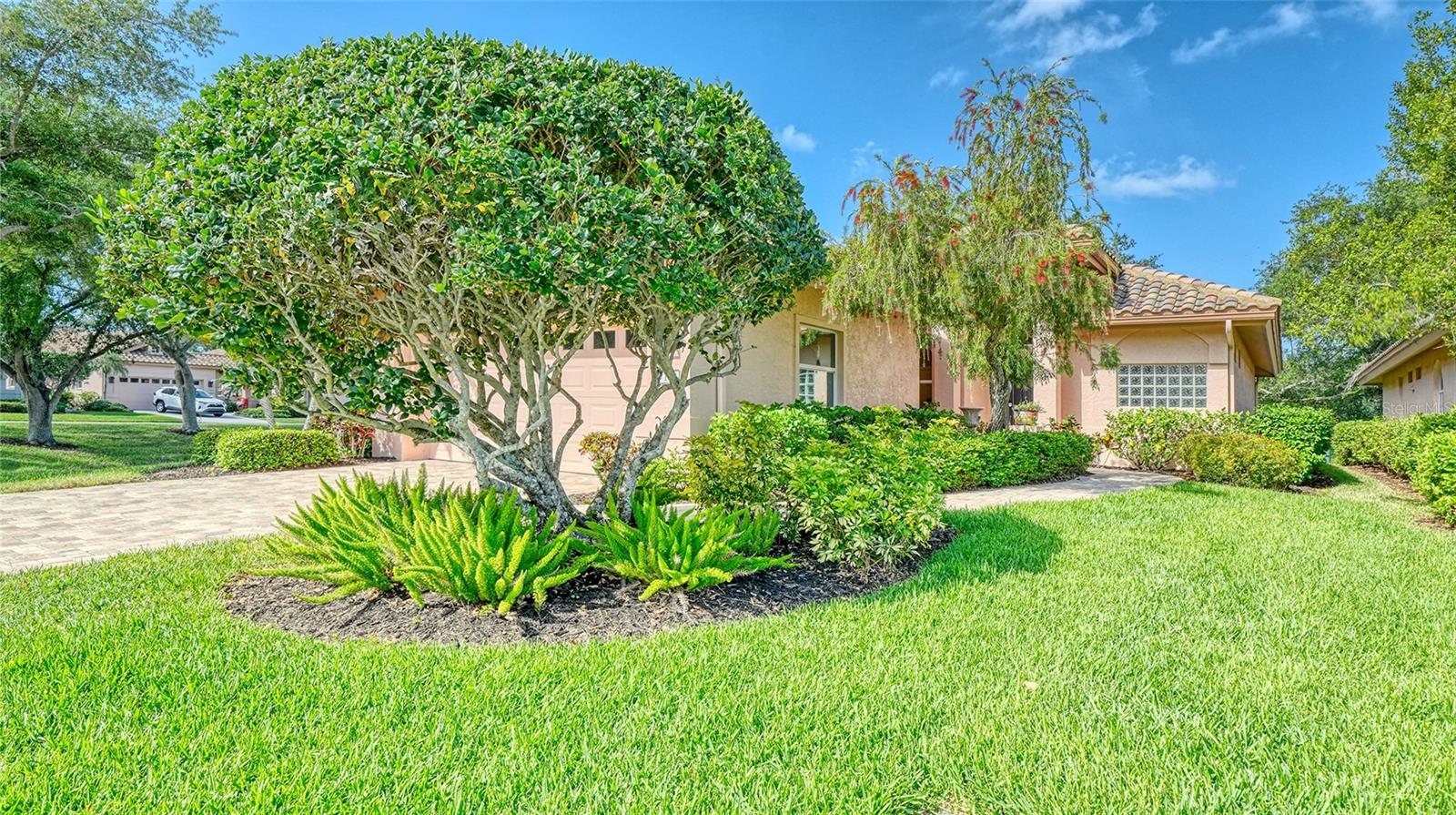 MIRA LAGO AT PALMER RANCH PH 2 - Residential
