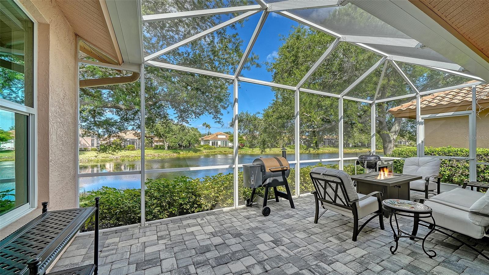 MIRA LAGO AT PALMER RANCH PH 2 - Residential