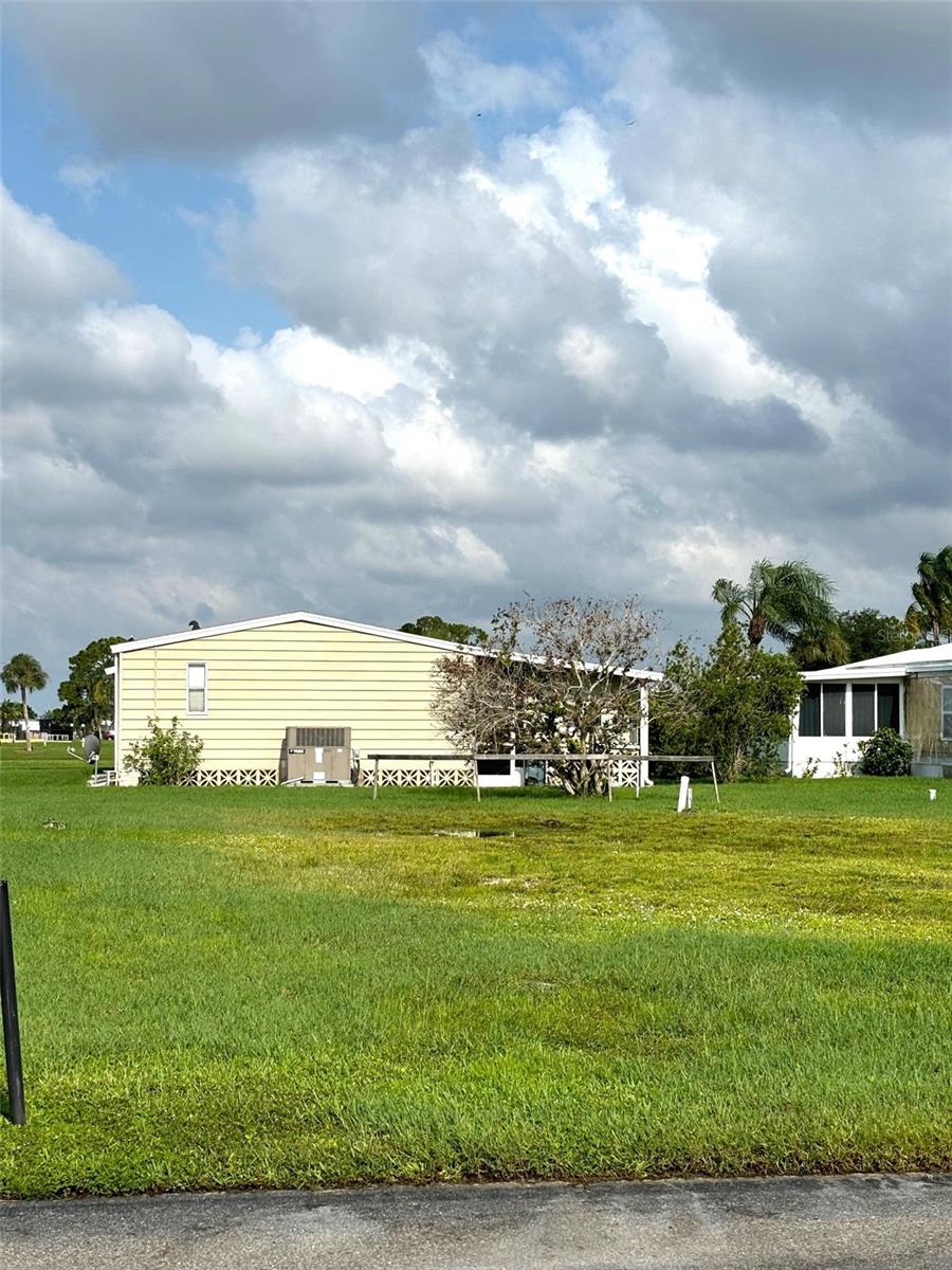 LA CASA MHP CO-OP - Land