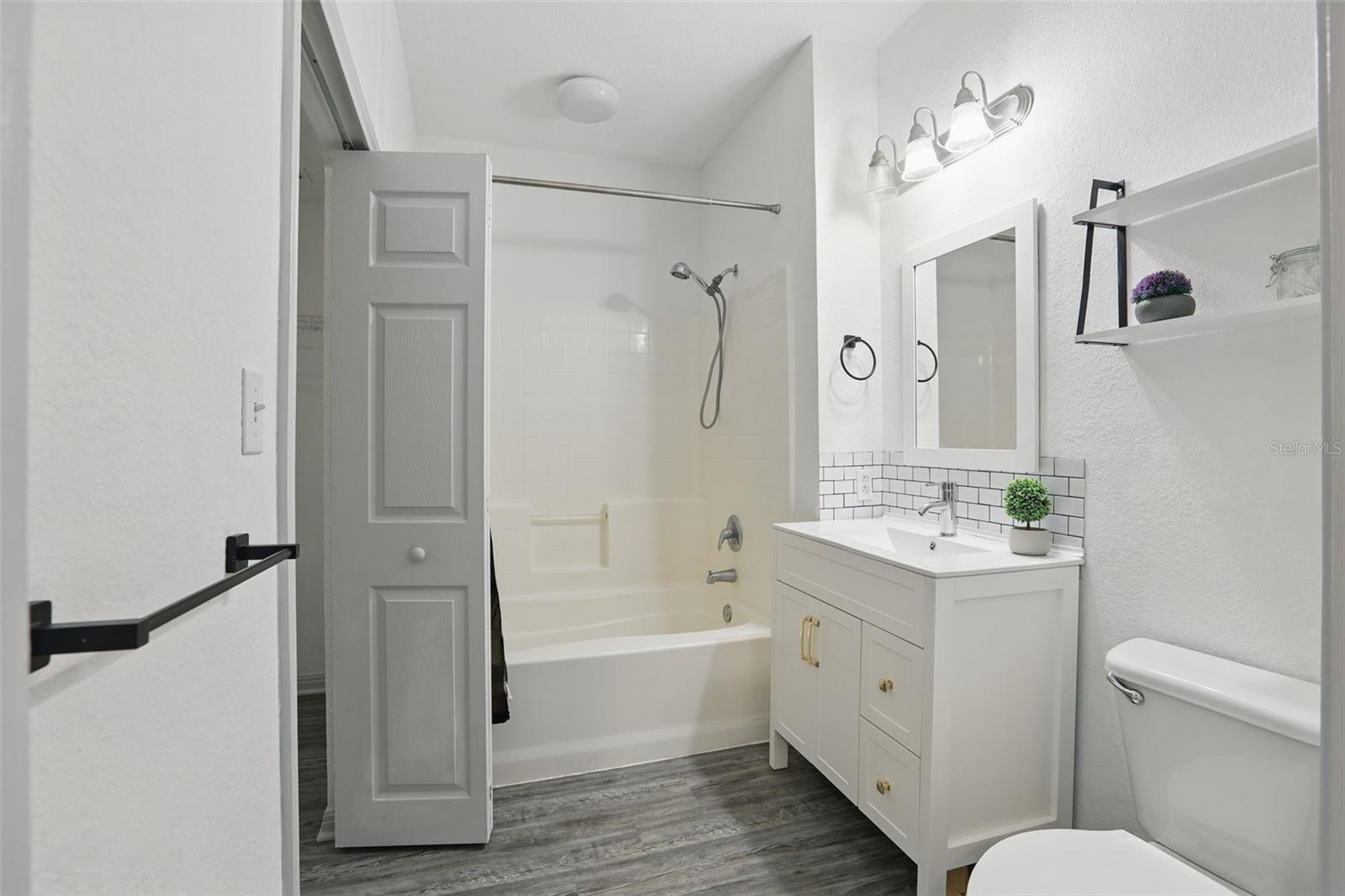 UPTOWN PLACE CONDO - Residential