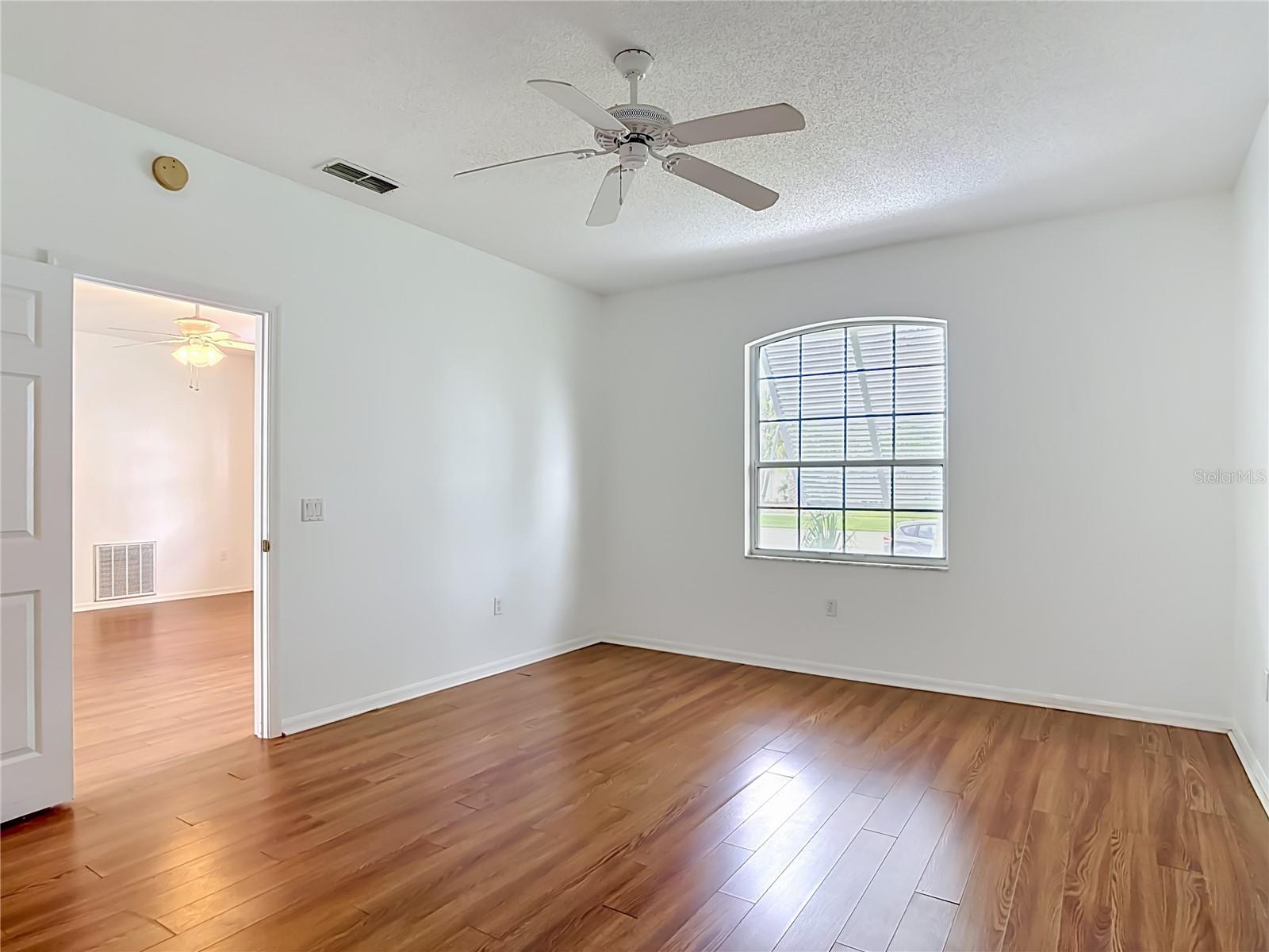 SILVER SANDS SEC B - Residential