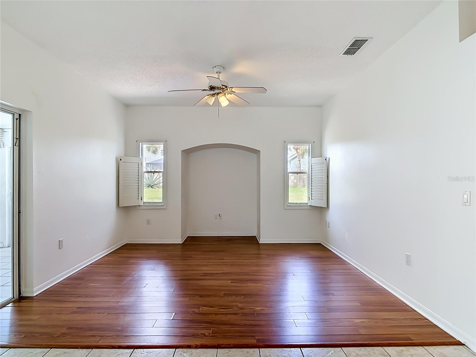 SILVER SANDS SEC B - Residential