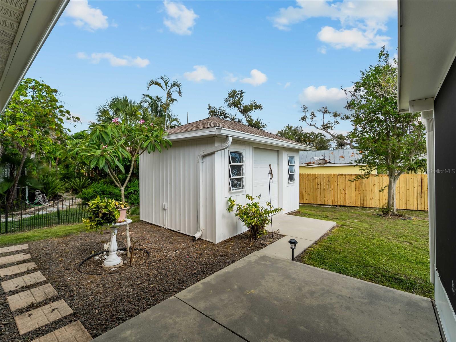 BAY POINT CORR OF - Residential