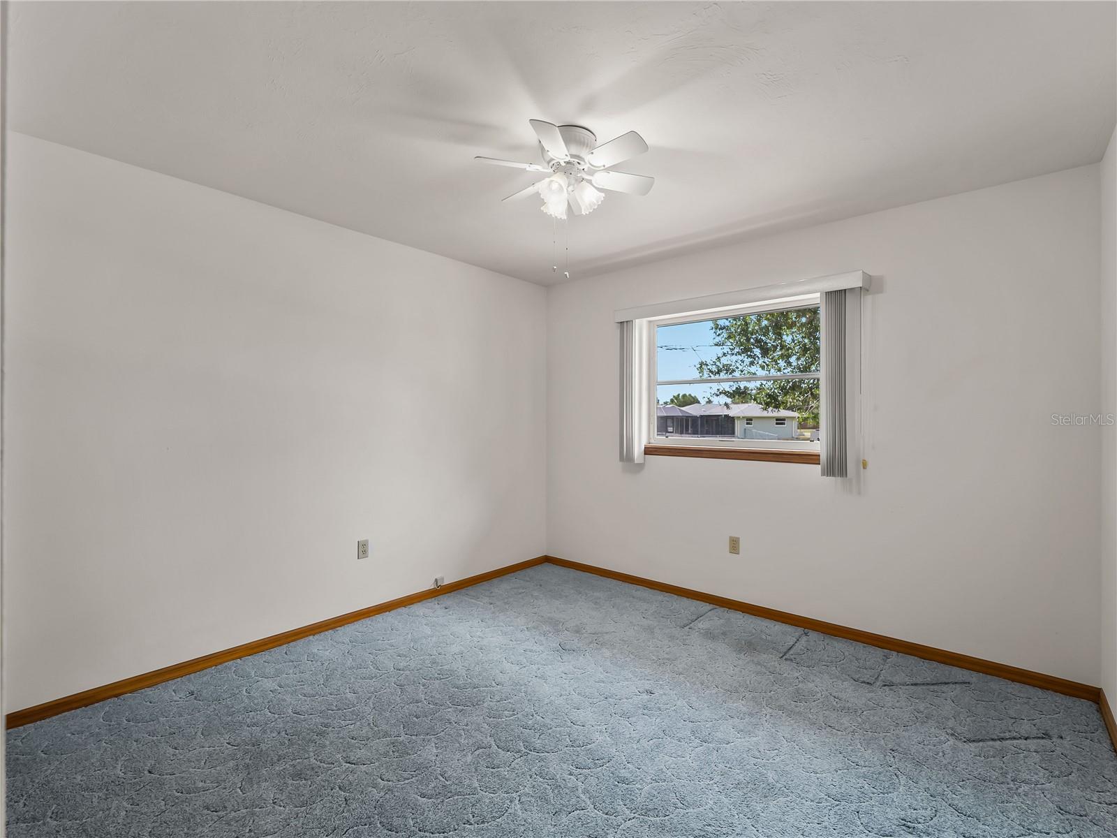 BAY POINT CORR OF - Residential