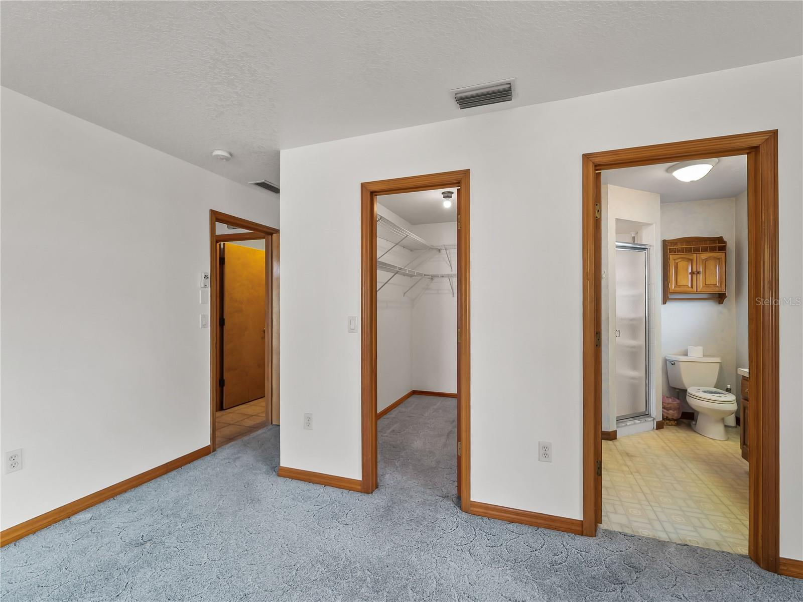 BAY POINT CORR OF - Residential