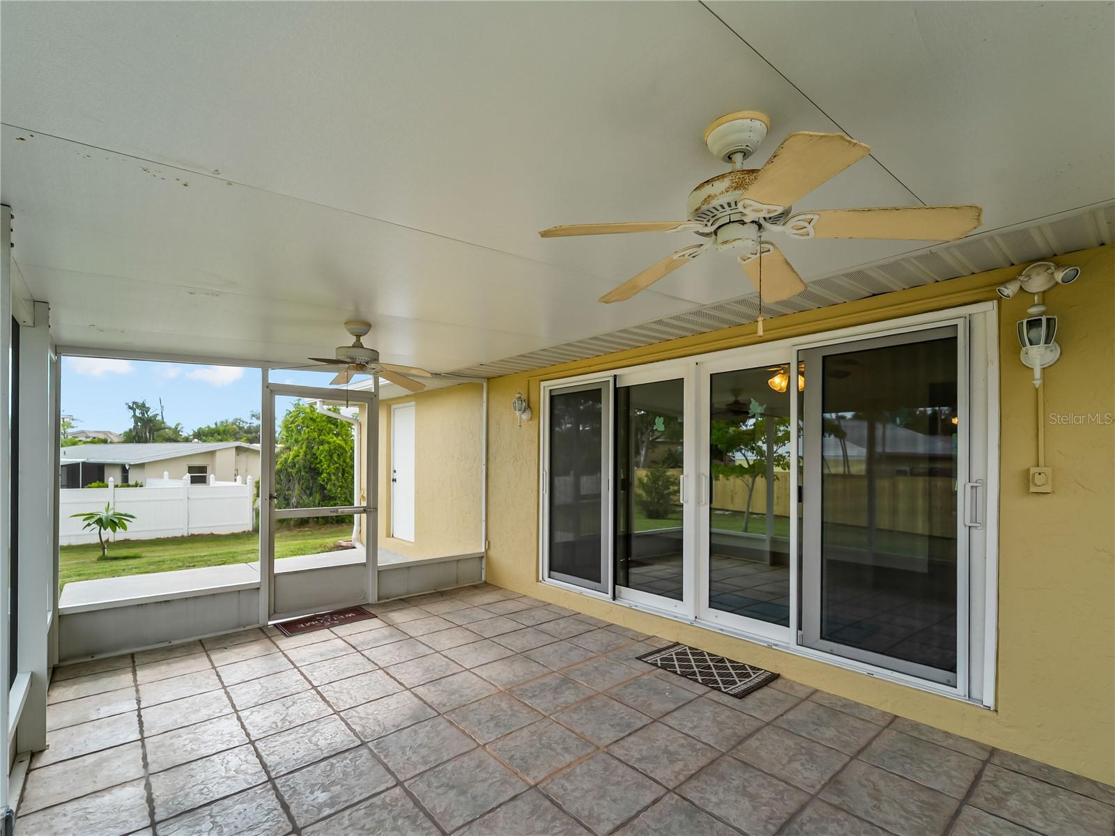 BAY POINT CORR OF - Residential