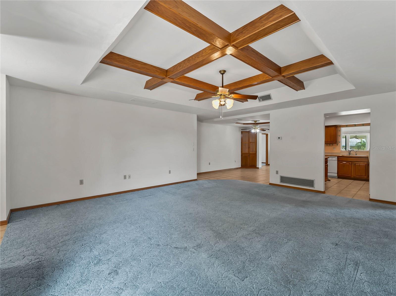 BAY POINT CORR OF - Residential