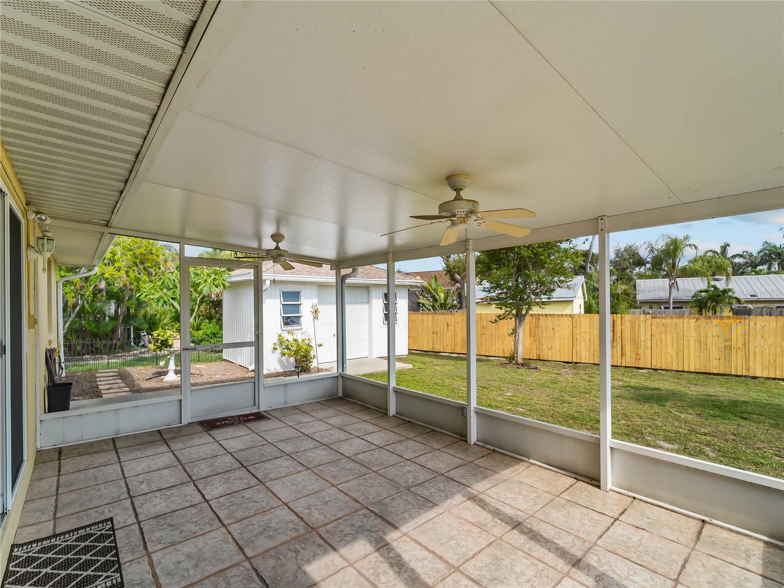 BAY POINT CORR OF - Residential