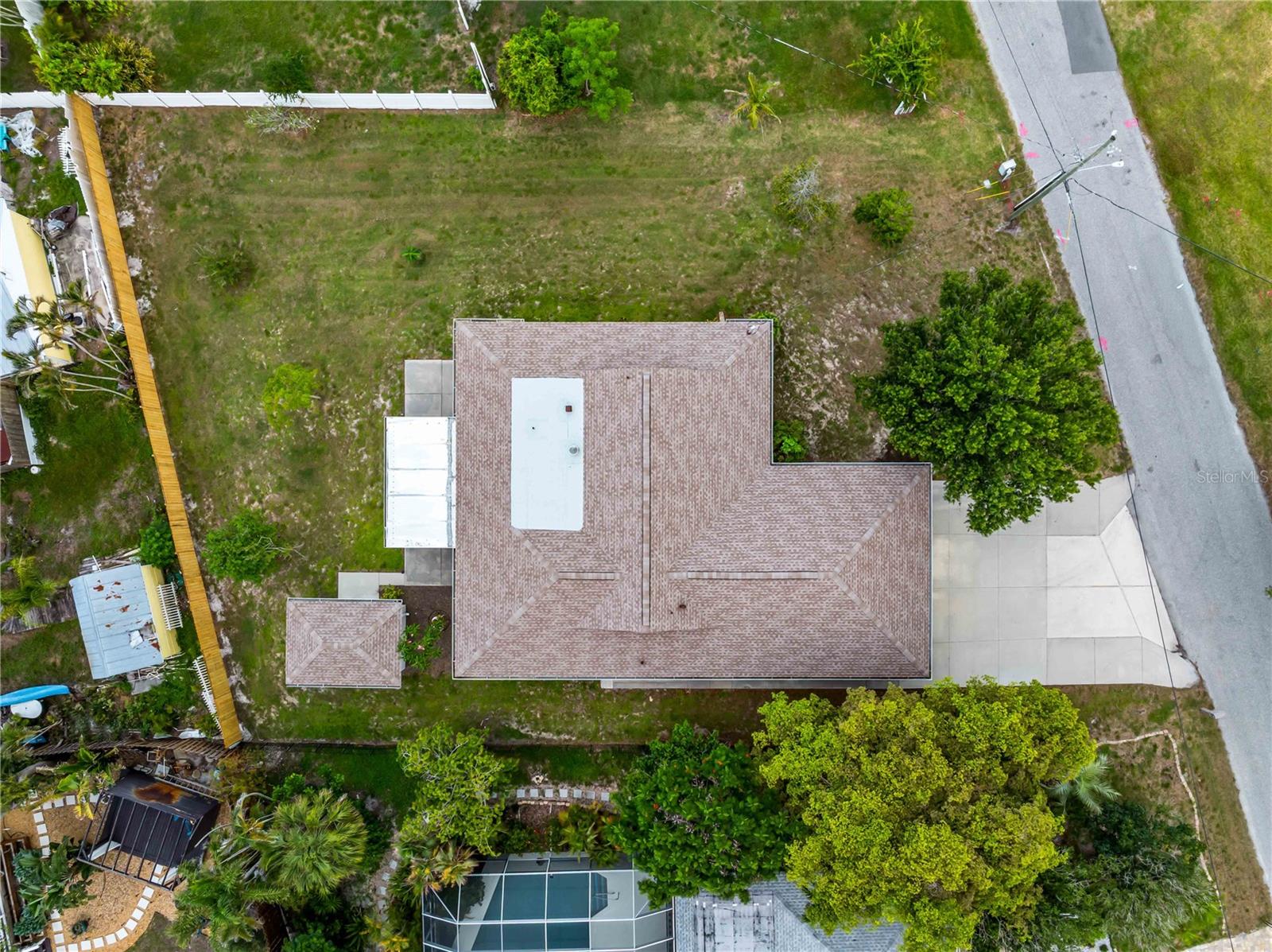 BAY POINT CORR OF - Residential