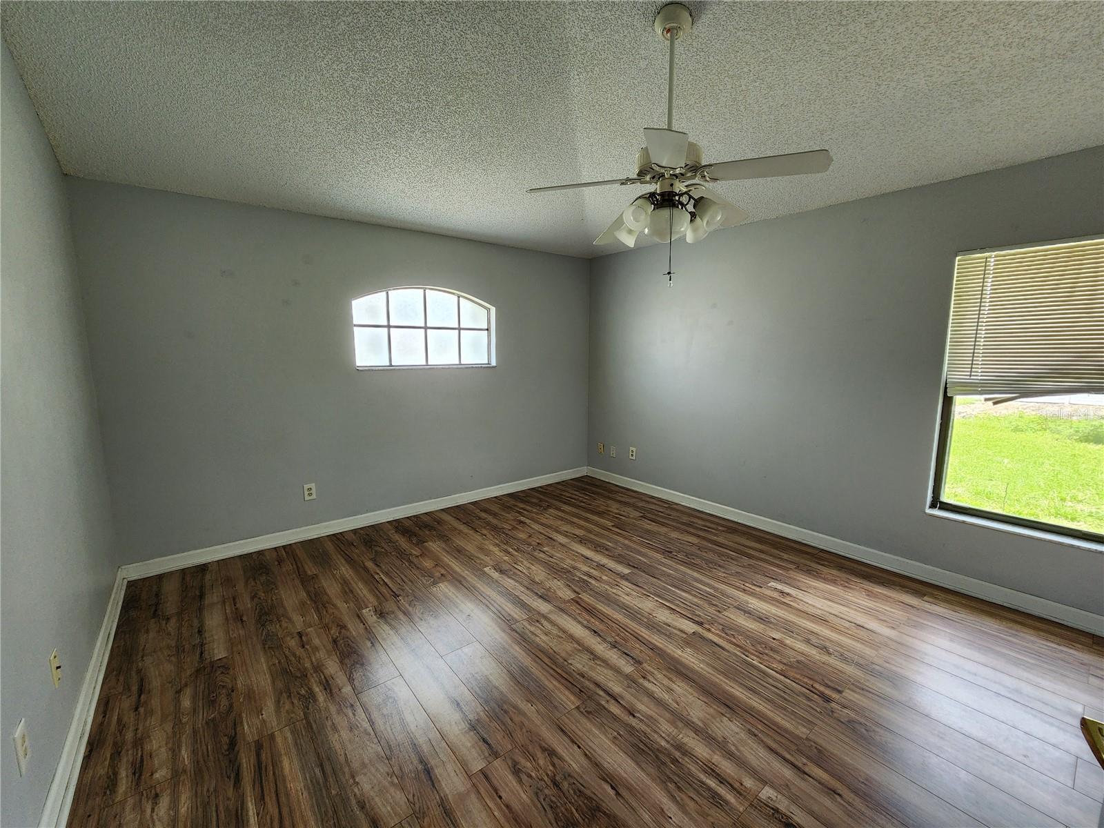 FLORIDA SHORES 01 - Residential Lease