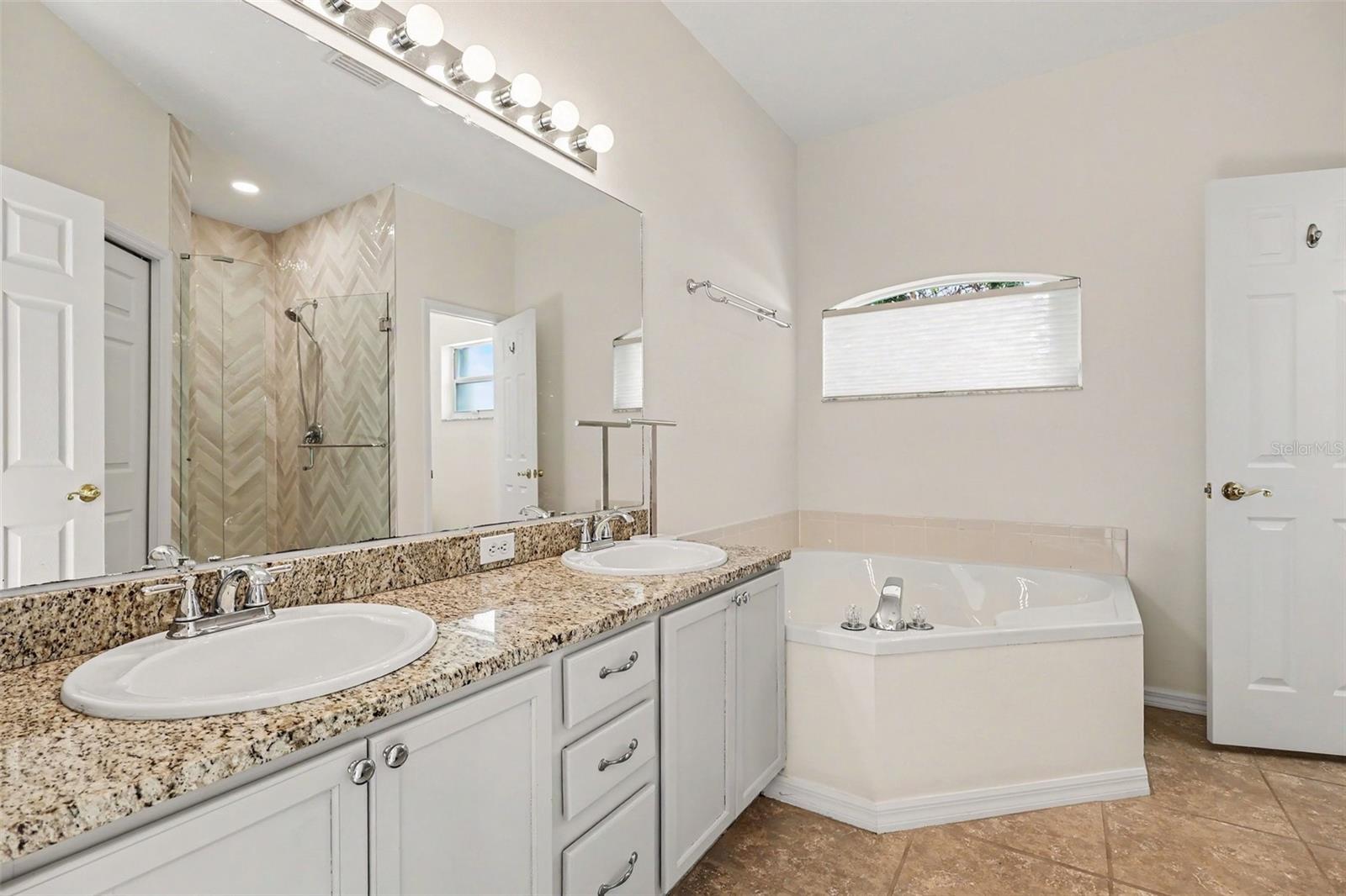 CHELSEA PARK UNIT 04 - Residential