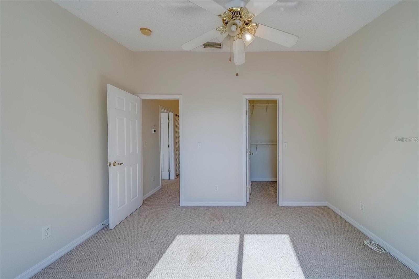 GOLFSIDE ESTATES - Residential