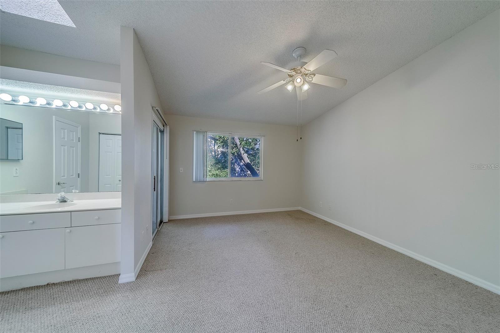 GOLFSIDE ESTATES - Residential