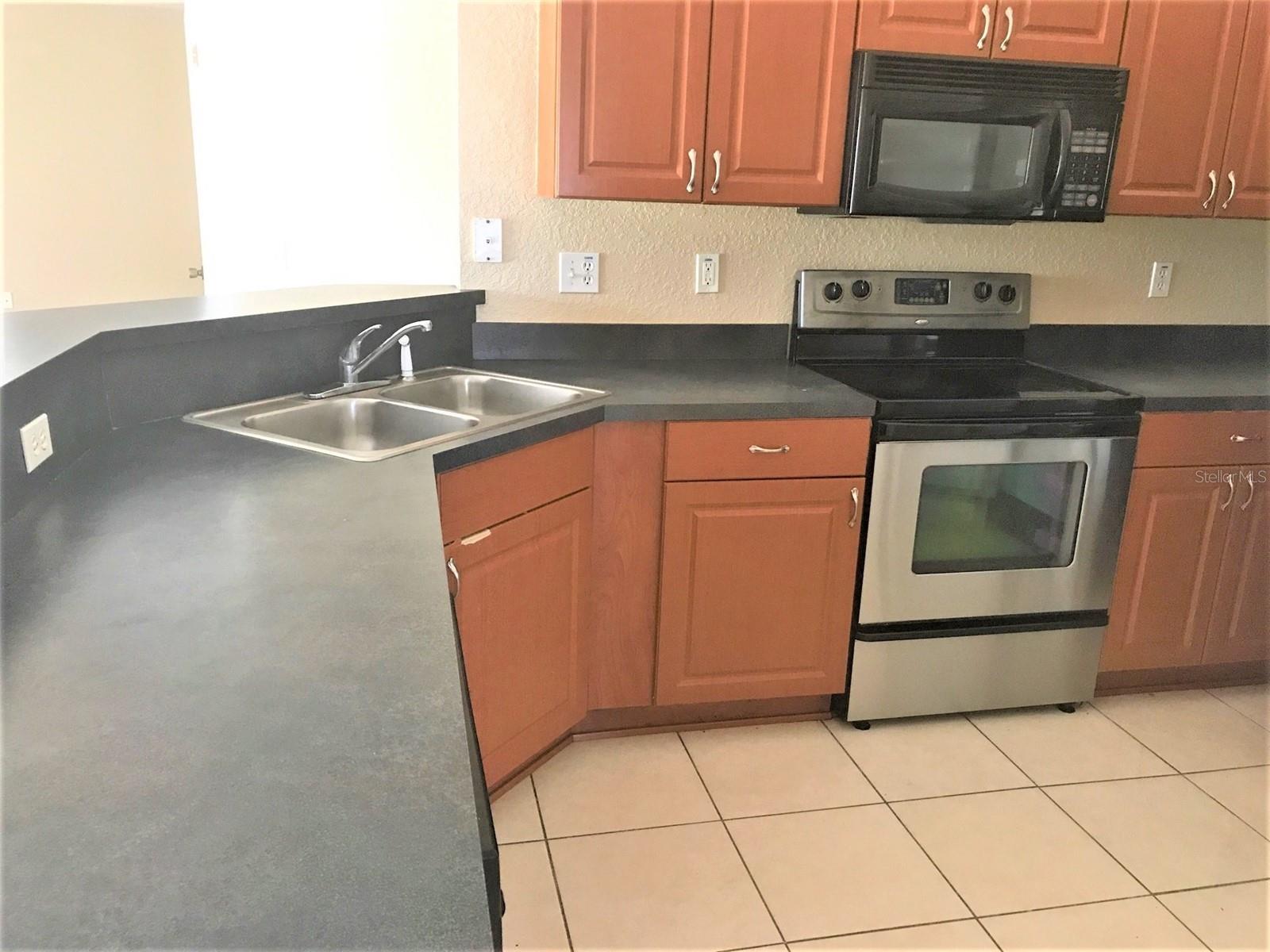 WILDERNESS PH 1 UNIT 1 THE - Residential Lease