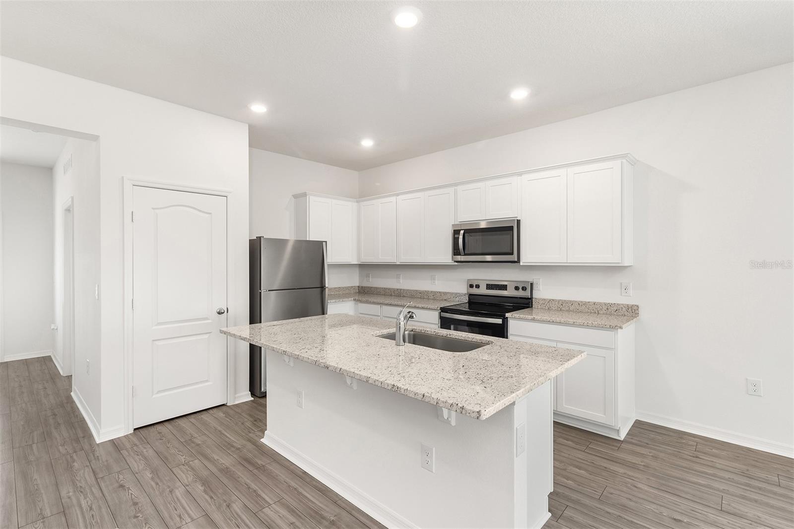 PEACH CROSSINGS - Residential