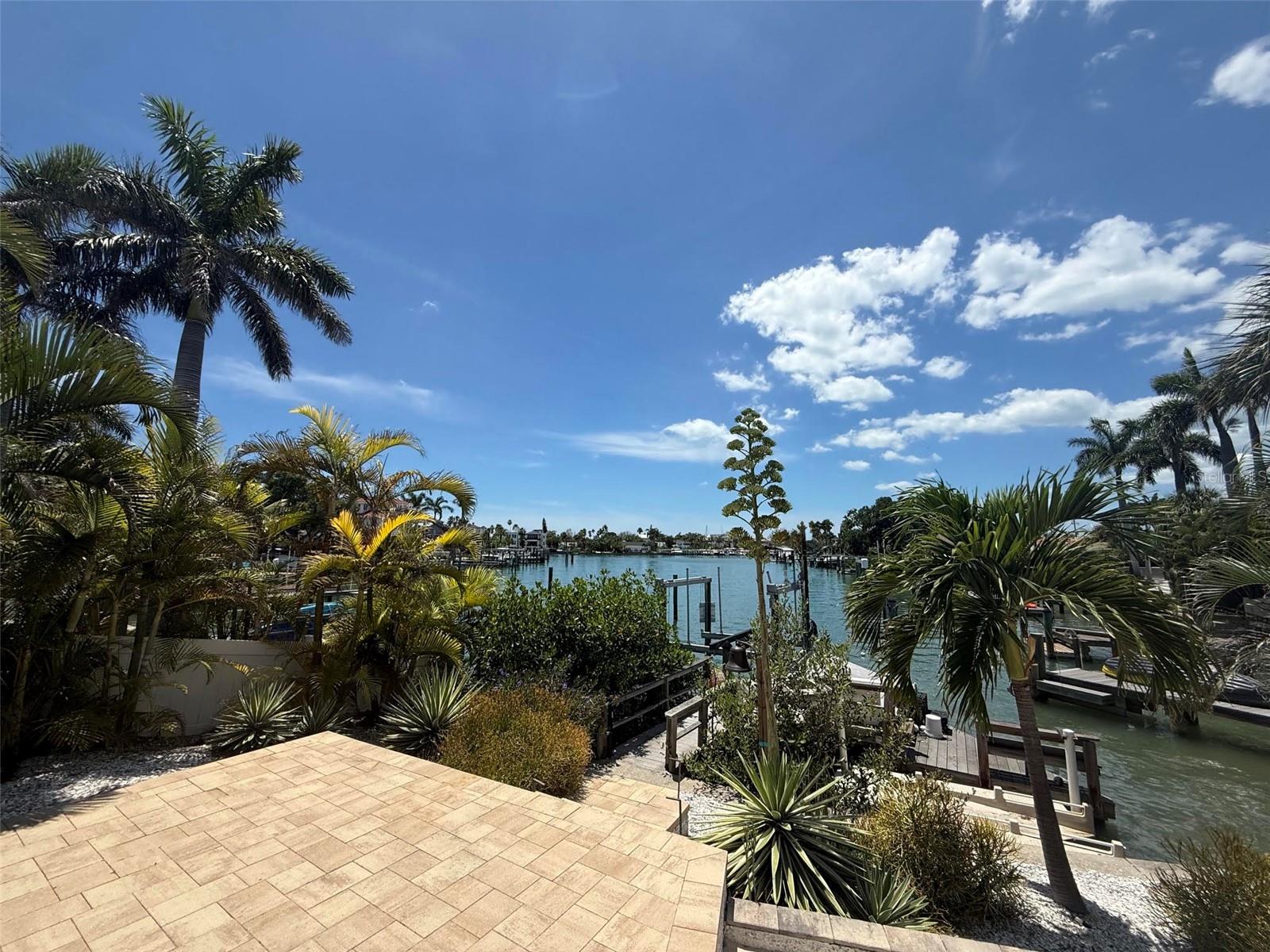 VINA-DEL-MAR SEC 1 - Residential