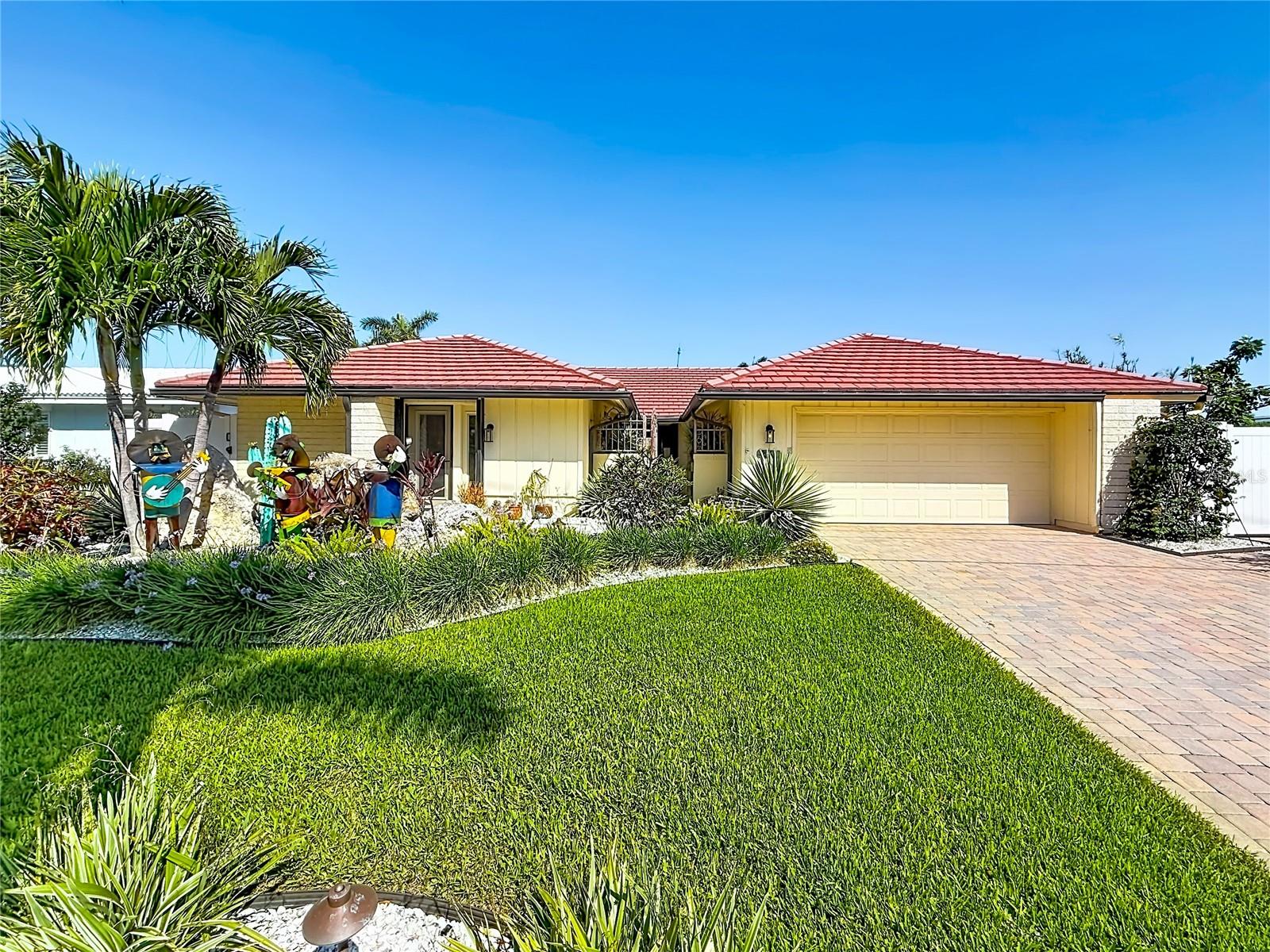 VINA-DEL-MAR SEC 1 - Residential