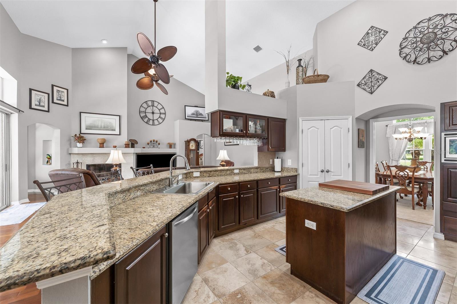 ROYAL RANCH ESTATES FIRST ADD - Residential