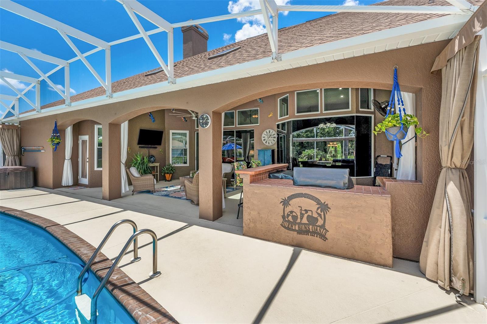 ROYAL RANCH ESTATES FIRST ADD - Residential
