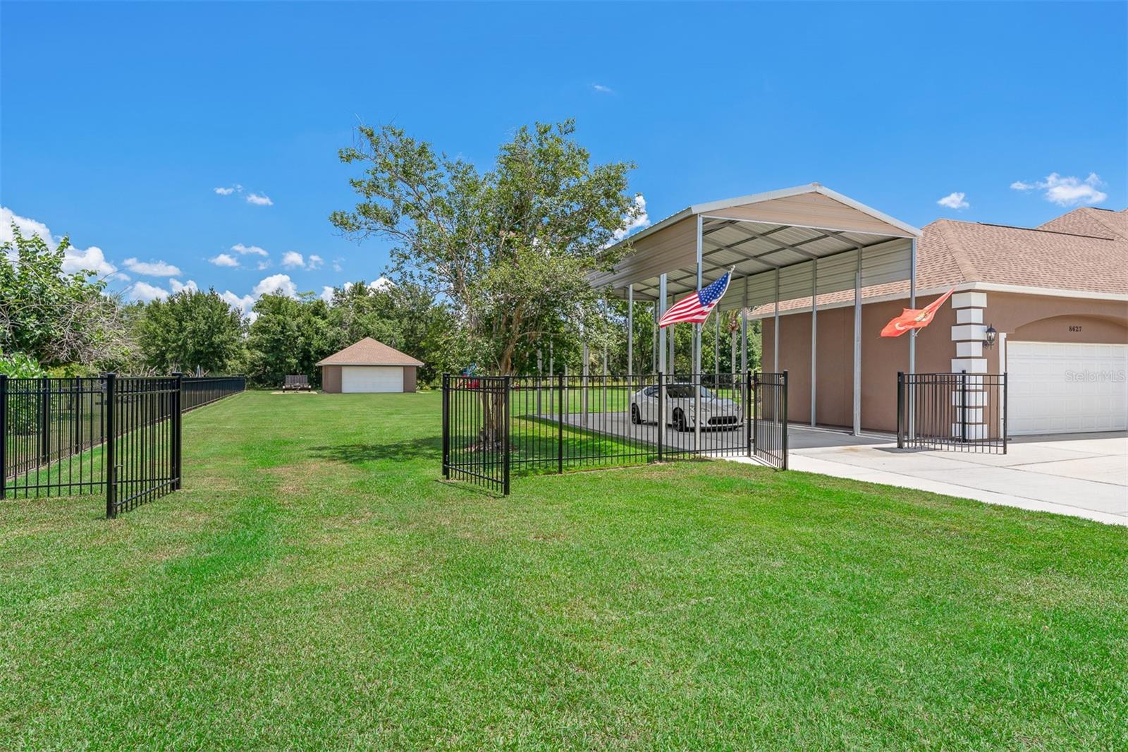 ROYAL RANCH ESTATES FIRST ADD - Residential